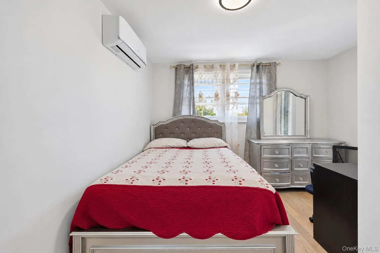 8 N Highview Avenue, Clarkstown, NY, 4 Bedrooms Bedrooms, 7 Rooms Rooms,2 BathroomsBathrooms,Residential,For Rent,Highview,0,1053513 8 N Highview Avenue, Clarkstown, NY, 4 Bedrooms Bedrooms, 7 Rooms Rooms,2 BathroomsBathrooms,Residential,For Rent,Highview,0,1053513