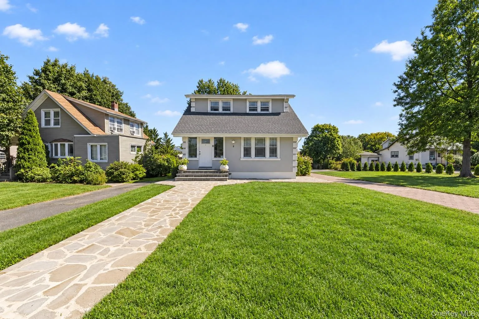 8 N Highview Avenue, Clarkstown, NY, 4 Bedrooms Bedrooms, 7 Rooms Rooms,2 BathroomsBathrooms,Residential,For Rent,Highview,0,1053513 8 N Highview Avenue, Clarkstown, NY, 4 Bedrooms Bedrooms, 7 Rooms Rooms,2 BathroomsBathrooms,Residential,For Rent,Highview,0,1053513