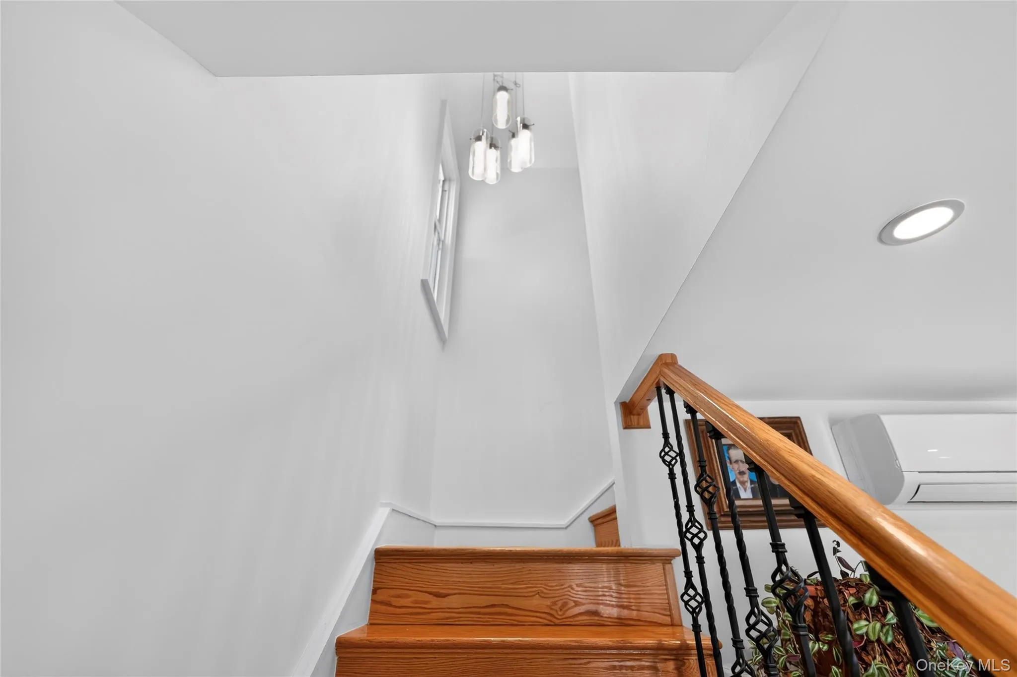 8 N Highview Avenue, Clarkstown, NY, 4 Bedrooms Bedrooms, 7 Rooms Rooms,2 BathroomsBathrooms,Residential,For Rent,Highview,0,1053513 8 N Highview Avenue, Clarkstown, NY, 4 Bedrooms Bedrooms, 7 Rooms Rooms,2 BathroomsBathrooms,Residential,For Rent,Highview,0,1053513
