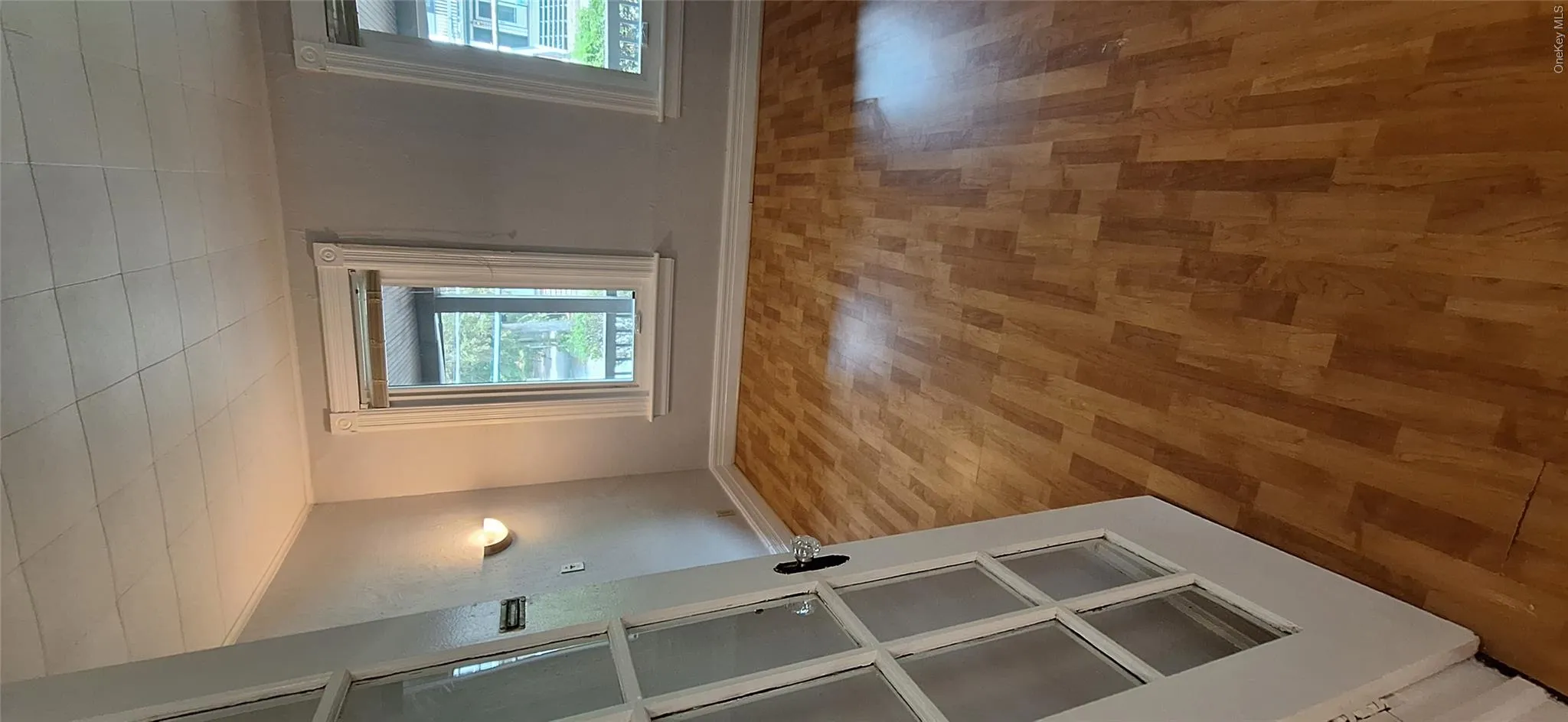 Large Bedroom with a wealth of natural light, French atrium doors Large Bedroom with a wealth of natural light, French atrium doors