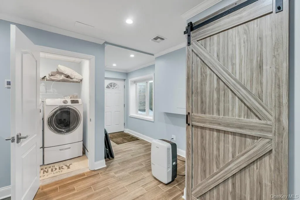 300 Fiddler Lane, Southold, NY, 3 Bedrooms Bedrooms, 8 Rooms Rooms,4 BathroomsBathrooms,Residential Lease,For Rent,Fiddler,0,1053516 300 Fiddler Lane, Southold, NY, 3 Bedrooms Bedrooms, 8 Rooms Rooms,4 BathroomsBathrooms,Residential Lease,For Rent,Fiddler,0,1053516