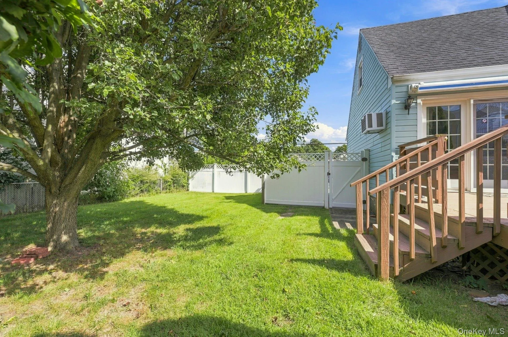 375 Catskill Avenue, Babylon, NY, 4 Bedrooms Bedrooms, 9 Rooms Rooms,2 BathroomsBathrooms,Residential,For Rent,Catskill,0,1053519 375 Catskill Avenue, Babylon, NY, 4 Bedrooms Bedrooms, 9 Rooms Rooms,2 BathroomsBathrooms,Residential,For Rent,Catskill,0,1053519