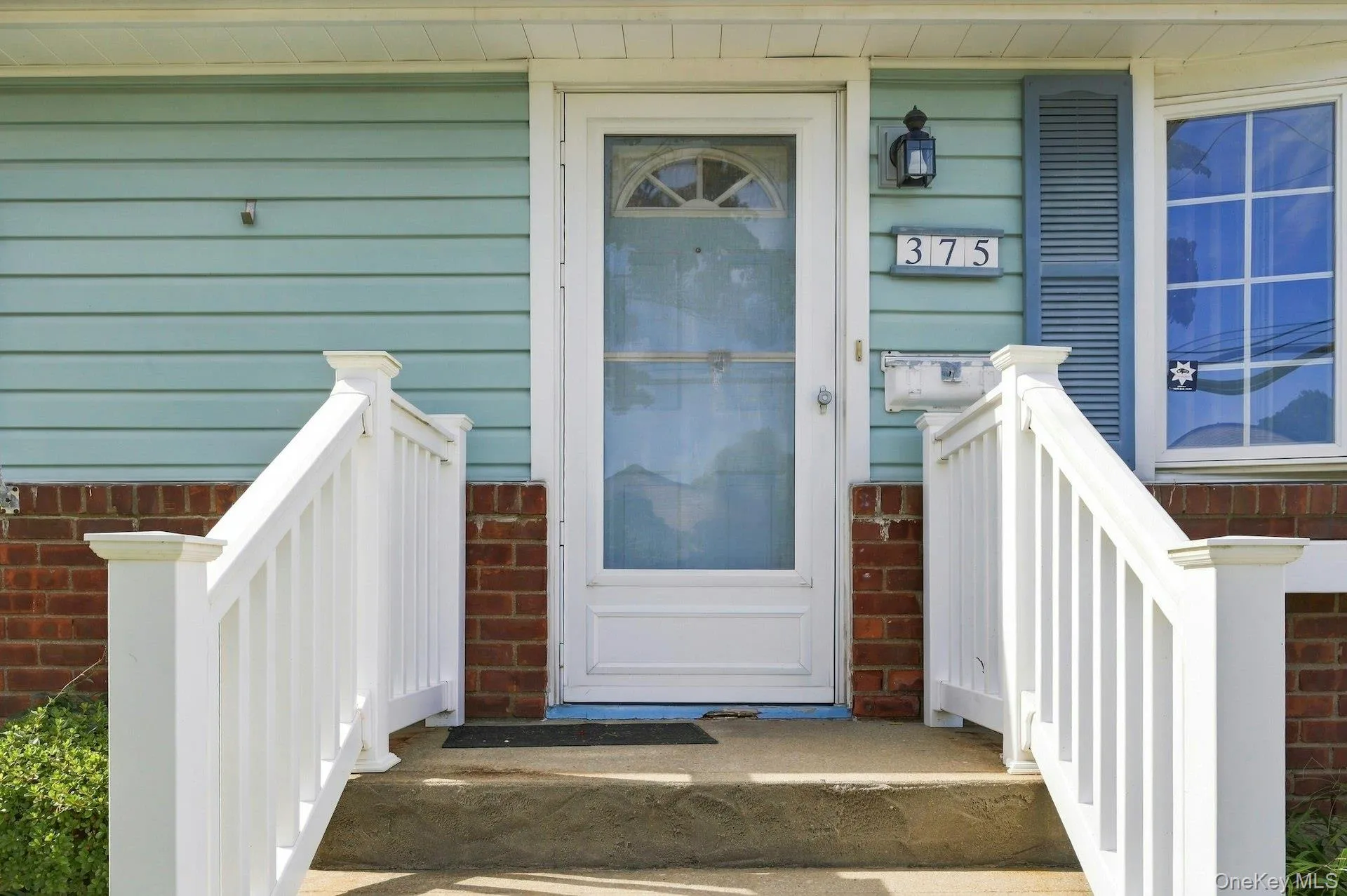 375 Catskill Avenue, Babylon, NY, 4 Bedrooms Bedrooms, 9 Rooms Rooms,2 BathroomsBathrooms,Residential,For Rent,Catskill,0,1053519 375 Catskill Avenue, Babylon, NY, 4 Bedrooms Bedrooms, 9 Rooms Rooms,2 BathroomsBathrooms,Residential,For Rent,Catskill,0,1053519