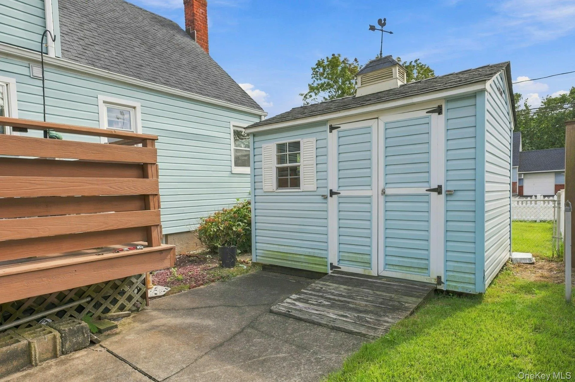 375 Catskill Avenue, Babylon, NY, 4 Bedrooms Bedrooms, 9 Rooms Rooms,2 BathroomsBathrooms,Residential,For Rent,Catskill,0,1053519 375 Catskill Avenue, Babylon, NY, 4 Bedrooms Bedrooms, 9 Rooms Rooms,2 BathroomsBathrooms,Residential,For Rent,Catskill,0,1053519
