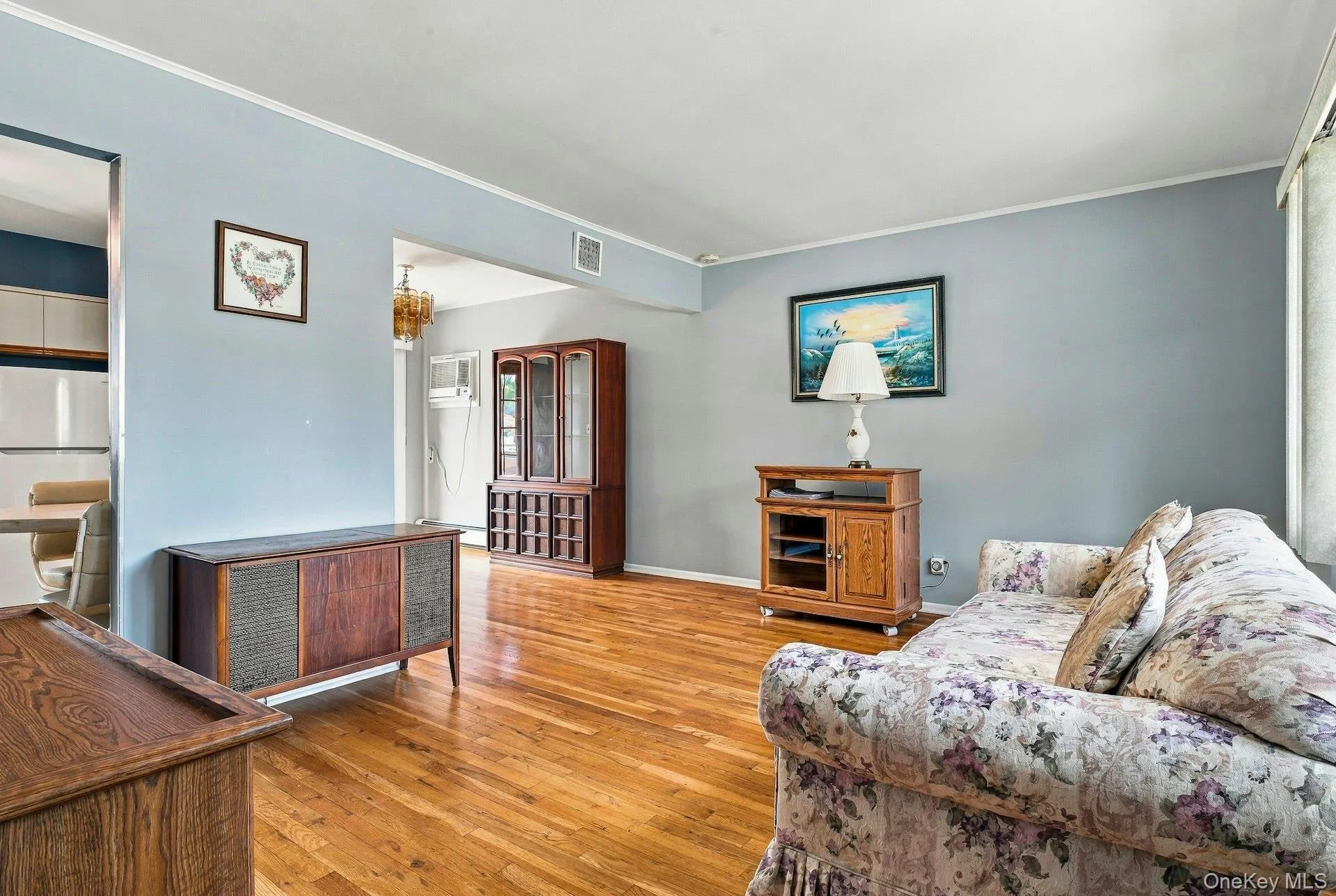 375 Catskill Avenue, Babylon, NY, 4 Bedrooms Bedrooms, 9 Rooms Rooms,2 BathroomsBathrooms,Residential,For Rent,Catskill,0,1053519 375 Catskill Avenue, Babylon, NY, 4 Bedrooms Bedrooms, 9 Rooms Rooms,2 BathroomsBathrooms,Residential,For Rent,Catskill,0,1053519