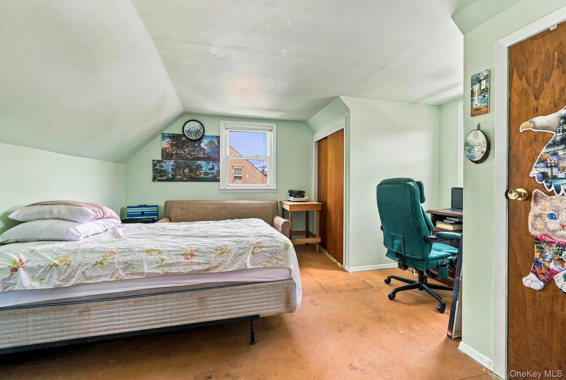375 Catskill Avenue, Babylon, NY, 4 Bedrooms Bedrooms, 9 Rooms Rooms,2 BathroomsBathrooms,Residential,For Rent,Catskill,0,1053519 375 Catskill Avenue, Babylon, NY, 4 Bedrooms Bedrooms, 9 Rooms Rooms,2 BathroomsBathrooms,Residential,For Rent,Catskill,0,1053519