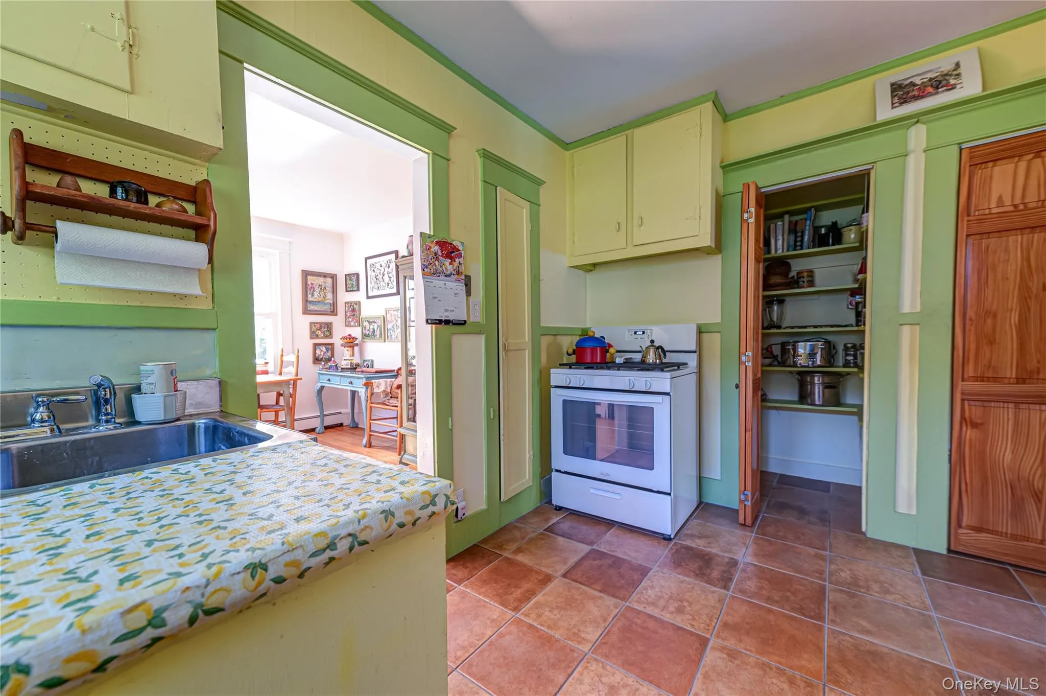 201 Maiden Lane, Brookhaven, NY, 2 Bedrooms Bedrooms, 7 Rooms Rooms,1 BathroomBathrooms,Residential,For Rent,Maiden,0,1053521 201 Maiden Lane, Brookhaven, NY, 2 Bedrooms Bedrooms, 7 Rooms Rooms,1 BathroomBathrooms,Residential,For Rent,Maiden,0,1053521