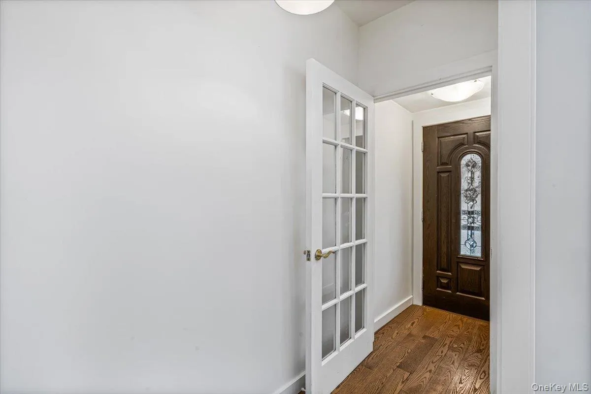 19-01 21st Drive, New York, NY, 2 Bedrooms Bedrooms, 6 Rooms Rooms,2 BathroomsBathrooms,Residential,For Rent,21st,0,1053528 19-01 21st Drive, New York, NY, 2 Bedrooms Bedrooms, 6 Rooms Rooms,2 BathroomsBathrooms,Residential,For Rent,21st,0,1053528