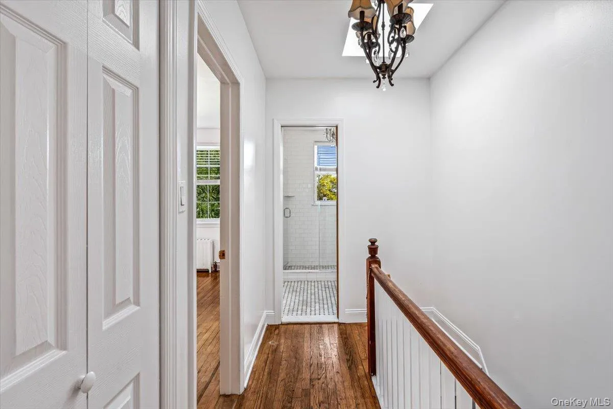 19-01 21st Drive, New York, NY, 2 Bedrooms Bedrooms, 6 Rooms Rooms,2 BathroomsBathrooms,Residential,For Rent,21st,0,1053528 19-01 21st Drive, New York, NY, 2 Bedrooms Bedrooms, 6 Rooms Rooms,2 BathroomsBathrooms,Residential,For Rent,21st,0,1053528
