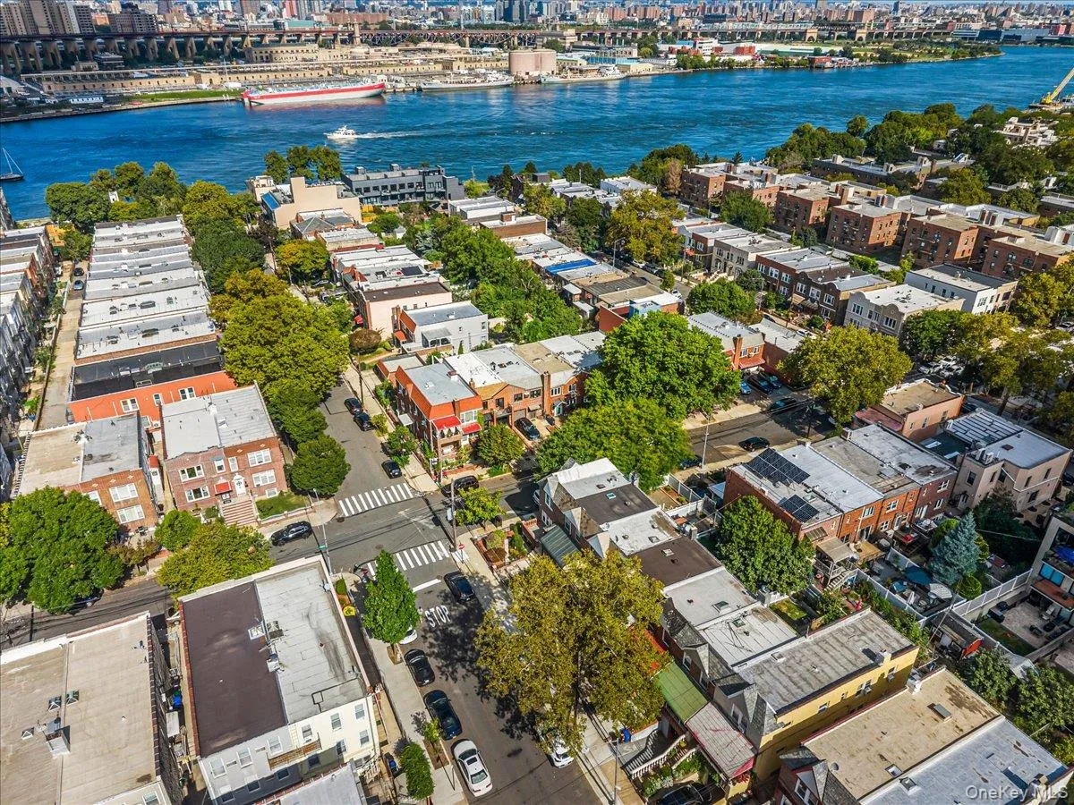 19-01 21st Drive, New York, NY, 2 Bedrooms Bedrooms, 6 Rooms Rooms,2 BathroomsBathrooms,Residential,For Rent,21st,0,1053528 19-01 21st Drive, New York, NY, 2 Bedrooms Bedrooms, 6 Rooms Rooms,2 BathroomsBathrooms,Residential,For Rent,21st,0,1053528