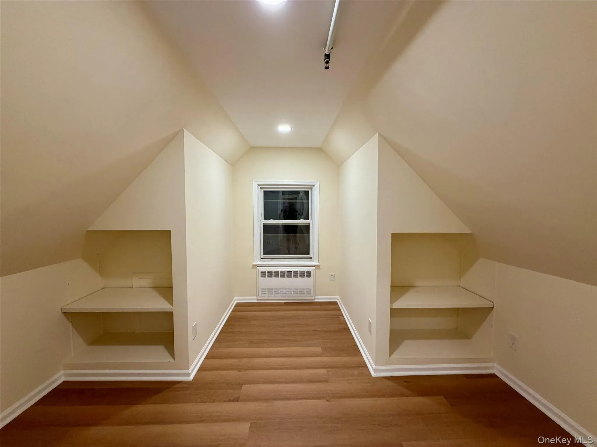 116 Alexander Avenue, Yonkers, NY, 2 Bedroom Bedrooms, 5 Room Rooms,1 BathroomBathrooms,Residential Lease,For Rent,Alexander,0,1053529 116 Alexander Avenue, Yonkers, NY, 2 Bedroom Bedrooms, 5 Room Rooms,1 BathroomBathrooms,Residential Lease,For Rent,Alexander,0,1053529