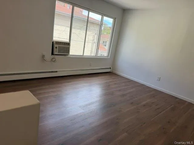 461 Beach 22nd Street, New York, NY, 6 Bedrooms Bedrooms, 12 Rooms Rooms,5 BathroomsBathrooms,Residential,For Rent,Beach 22nd,0,1053531 461 Beach 22nd Street, New York, NY, 6 Bedrooms Bedrooms, 12 Rooms Rooms,5 BathroomsBathrooms,Residential,For Rent,Beach 22nd,0,1053531