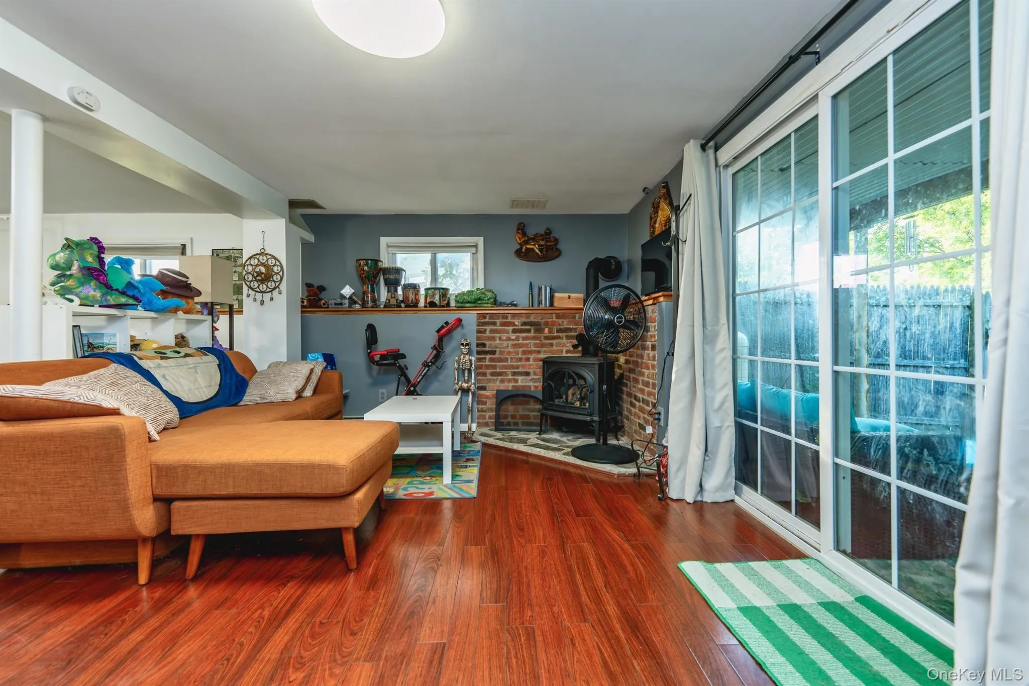 41 Hillcrest Avenue, Kingston, NY, 3 Bedrooms Bedrooms, 7 Rooms Rooms,1 BathroomBathrooms,Residential,For Rent,Hillcrest,0,1053534 41 Hillcrest Avenue, Kingston, NY, 3 Bedrooms Bedrooms, 7 Rooms Rooms,1 BathroomBathrooms,Residential,For Rent,Hillcrest,0,1053534