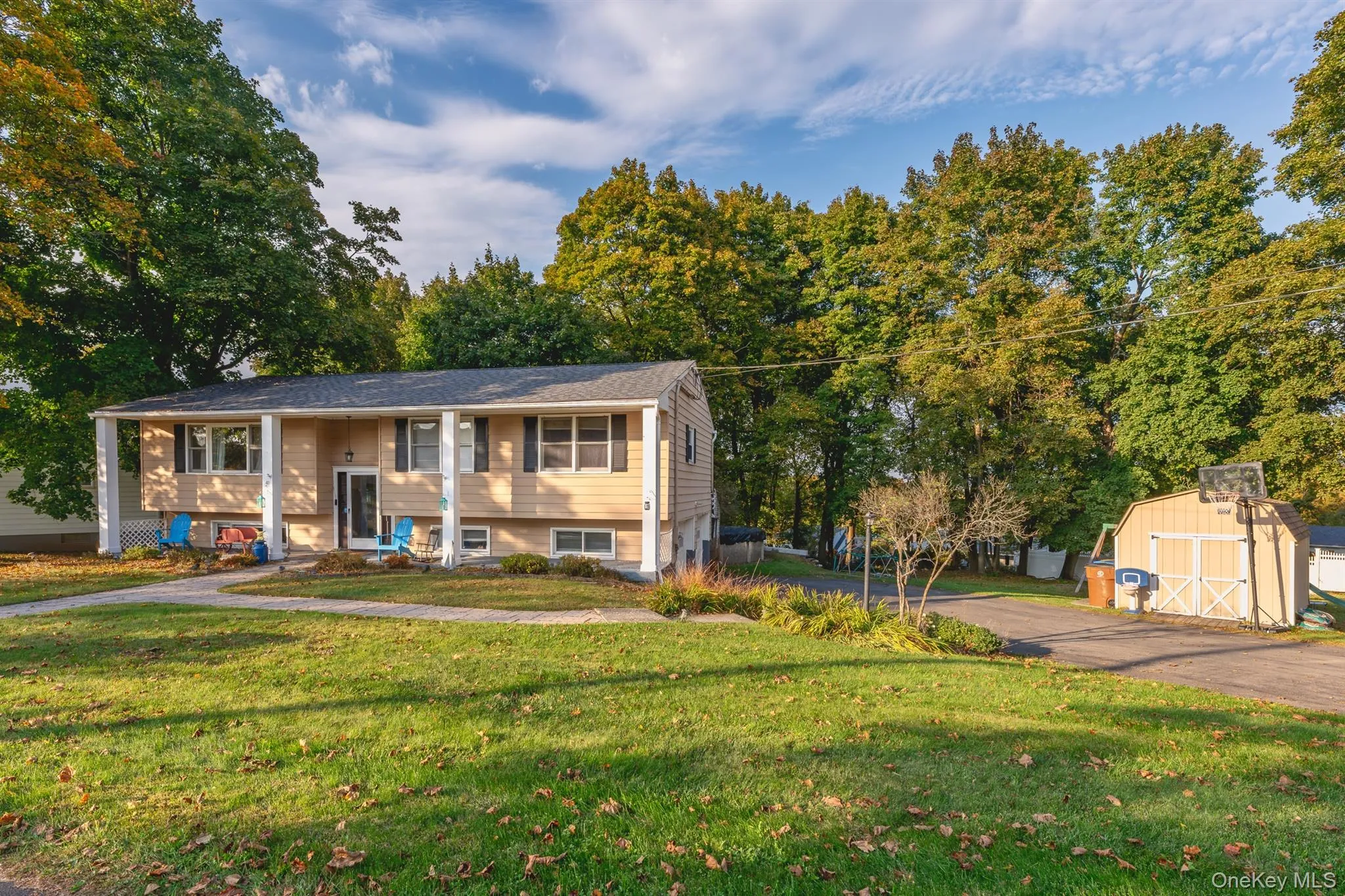 41 Hillcrest Avenue, Kingston, NY, 3 Bedrooms Bedrooms, 7 Rooms Rooms,1 BathroomBathrooms,Residential,For Rent,Hillcrest,0,1053534 41 Hillcrest Avenue, Kingston, NY, 3 Bedrooms Bedrooms, 7 Rooms Rooms,1 BathroomBathrooms,Residential,For Rent,Hillcrest,0,1053534