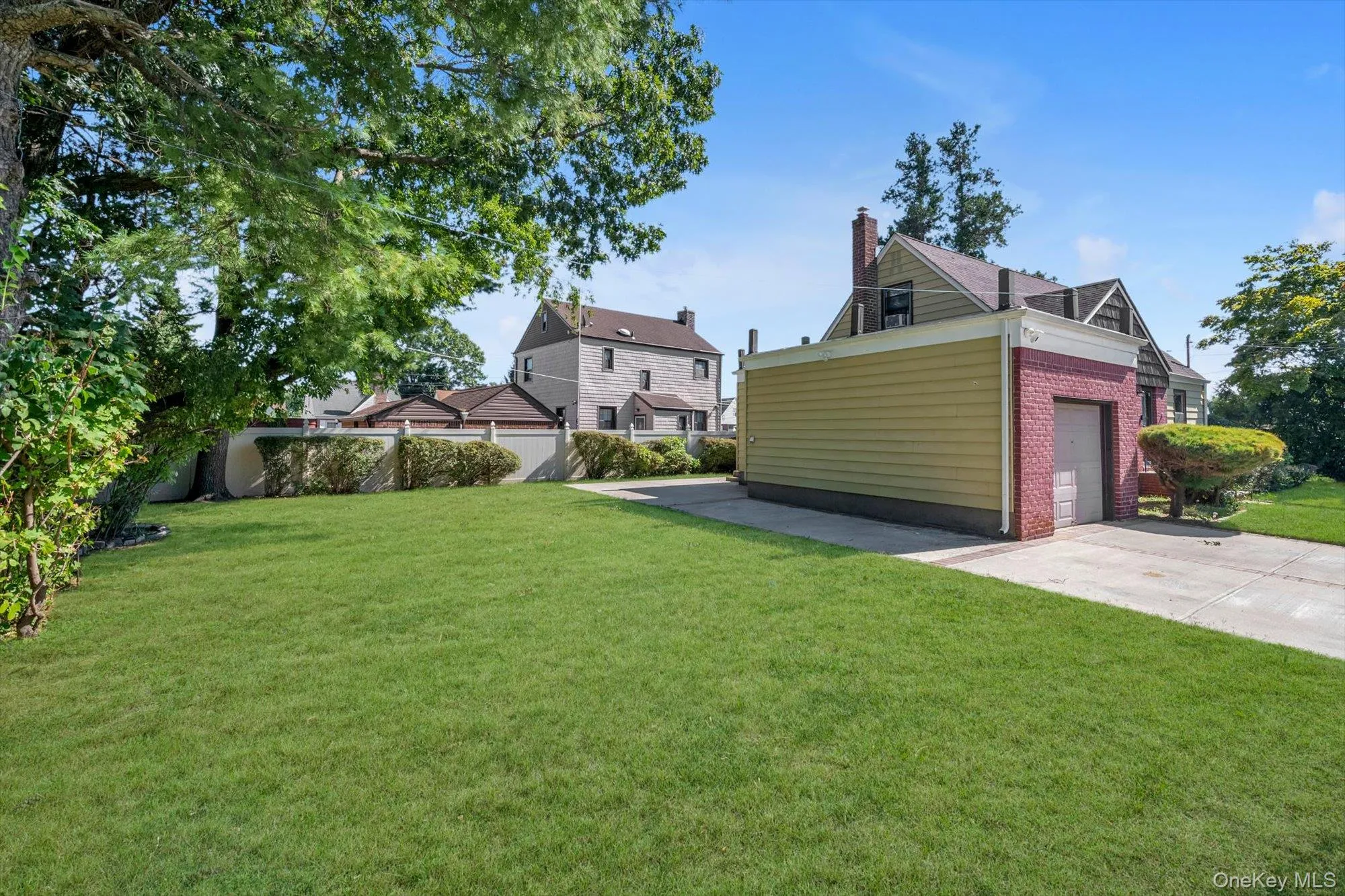 65 Clearstream Avenue, Hempstead, NY, 4 Bedrooms Bedrooms, 7 Rooms Rooms,2 BathroomsBathrooms,Residential,For Rent,Clearstream,0,1053535 65 Clearstream Avenue, Hempstead, NY, 4 Bedrooms Bedrooms, 7 Rooms Rooms,2 BathroomsBathrooms,Residential,For Rent,Clearstream,0,1053535