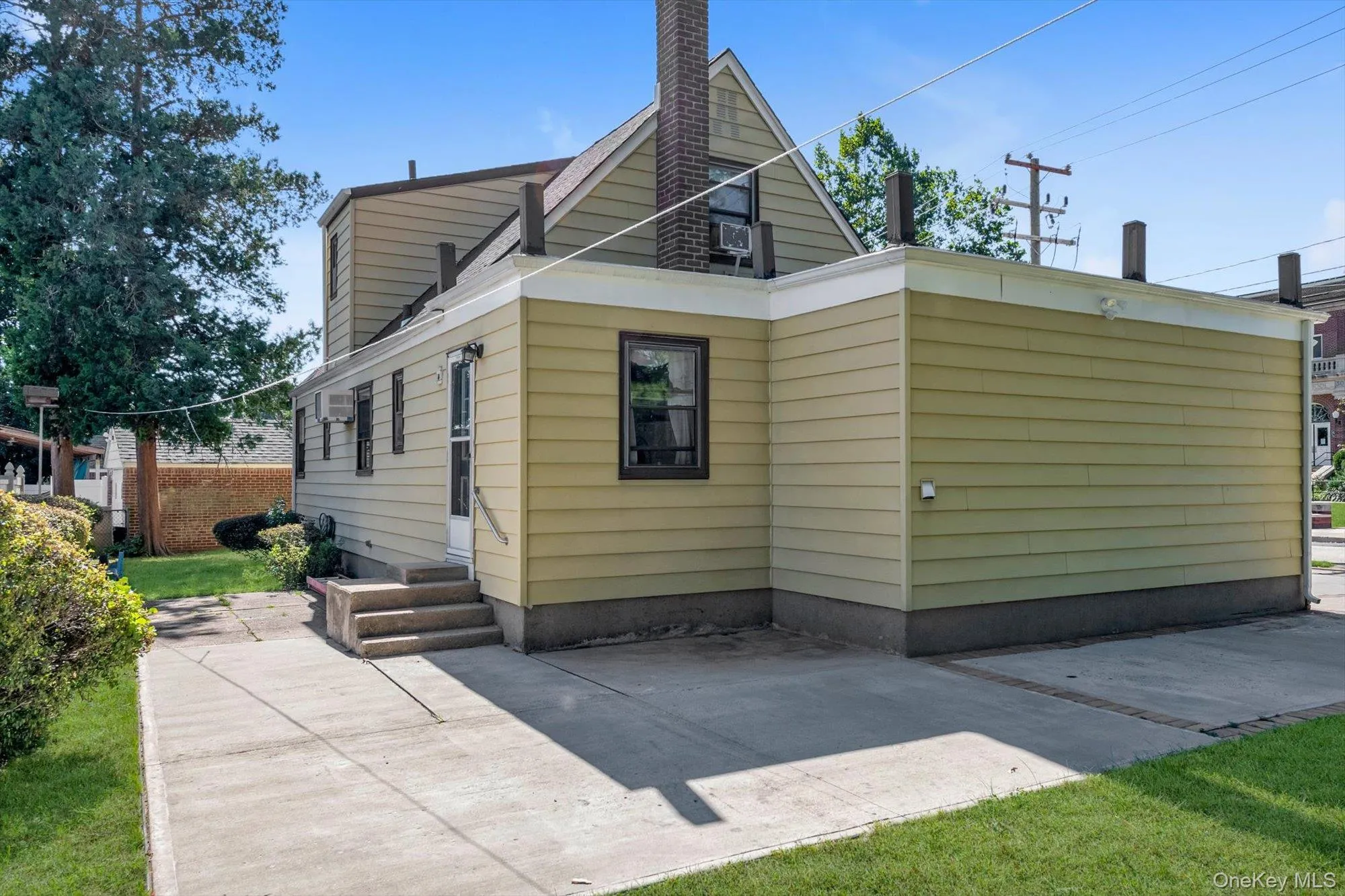 65 Clearstream Avenue, Hempstead, NY, 4 Bedrooms Bedrooms, 7 Rooms Rooms,2 BathroomsBathrooms,Residential,For Rent,Clearstream,0,1053535 65 Clearstream Avenue, Hempstead, NY, 4 Bedrooms Bedrooms, 7 Rooms Rooms,2 BathroomsBathrooms,Residential,For Rent,Clearstream,0,1053535