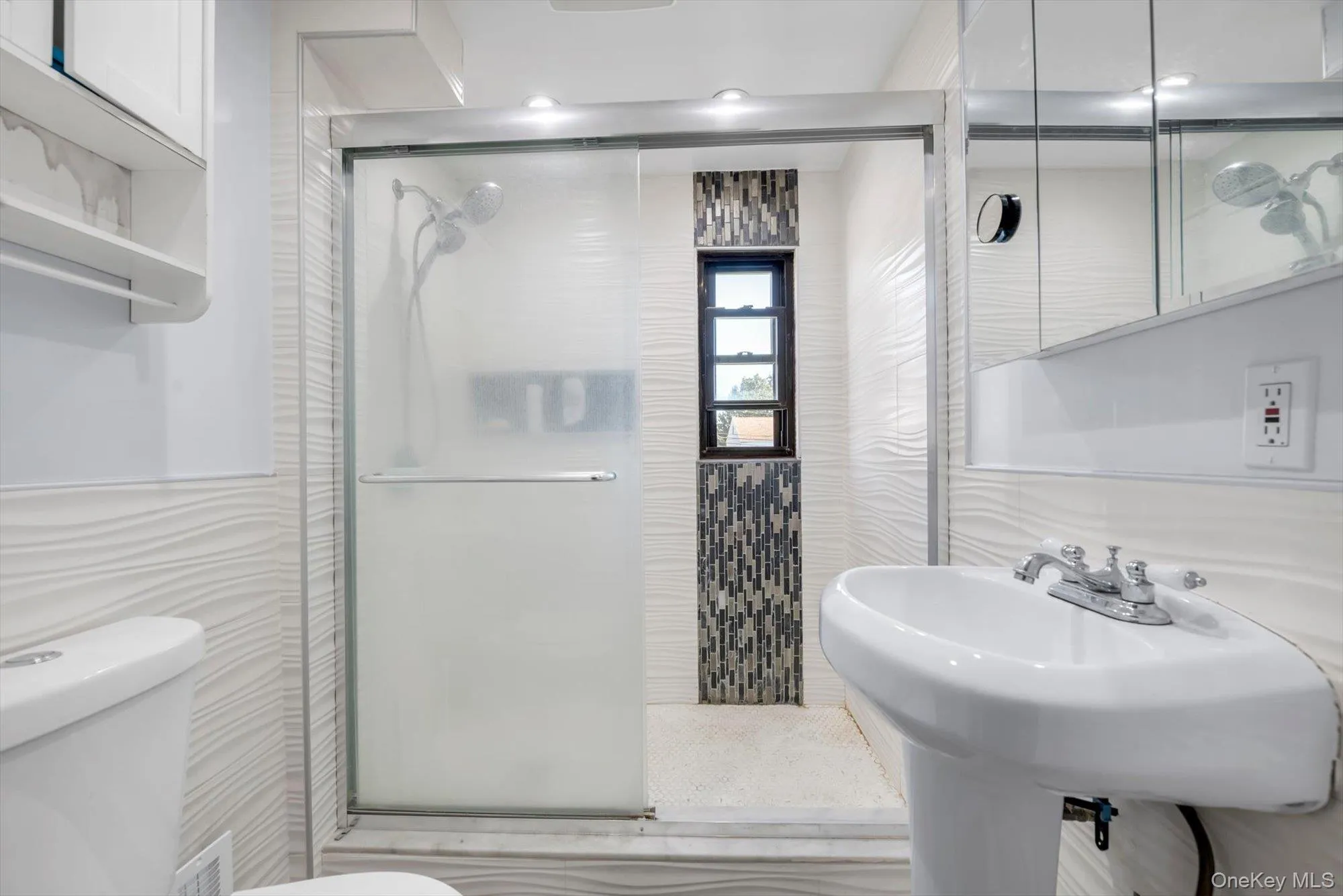 65 Clearstream Avenue, Hempstead, NY, 4 Bedrooms Bedrooms, 7 Rooms Rooms,2 BathroomsBathrooms,Residential,For Rent,Clearstream,0,1053535 65 Clearstream Avenue, Hempstead, NY, 4 Bedrooms Bedrooms, 7 Rooms Rooms,2 BathroomsBathrooms,Residential,For Rent,Clearstream,0,1053535