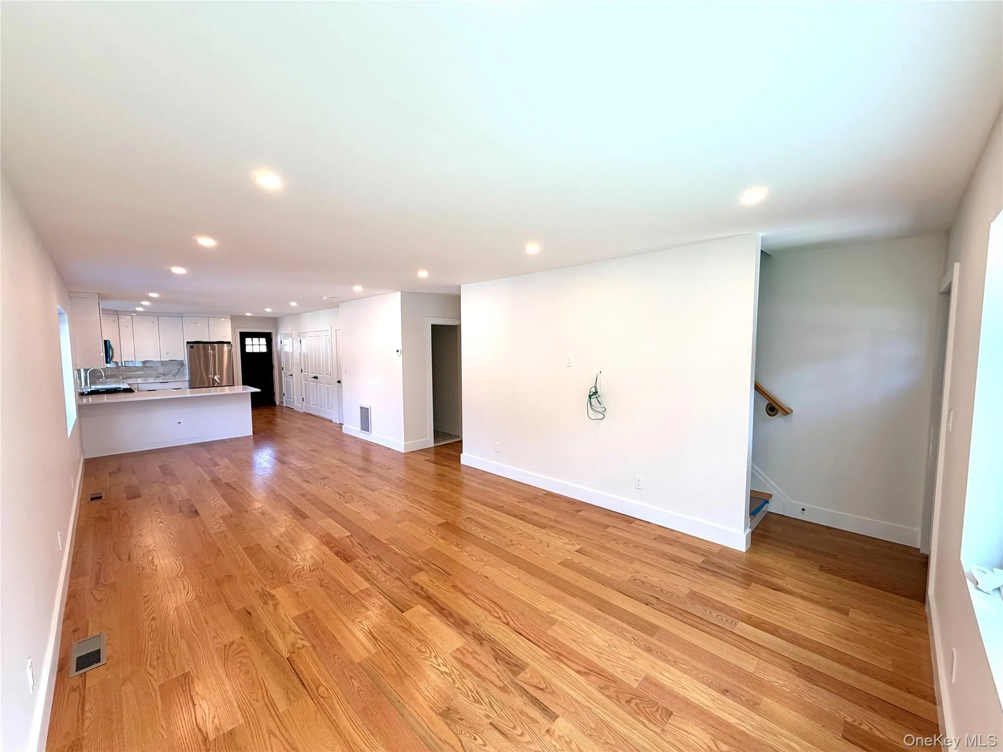 44 New Avenue, Yonkers, NY, 3 Bedroom Bedrooms, 5 Room Rooms,2 BathroomBathrooms,Residential Lease,For Rent,New,0,1053544 44 New Avenue, Yonkers, NY, 3 Bedroom Bedrooms, 5 Room Rooms,2 BathroomBathrooms,Residential Lease,For Rent,New,0,1053544