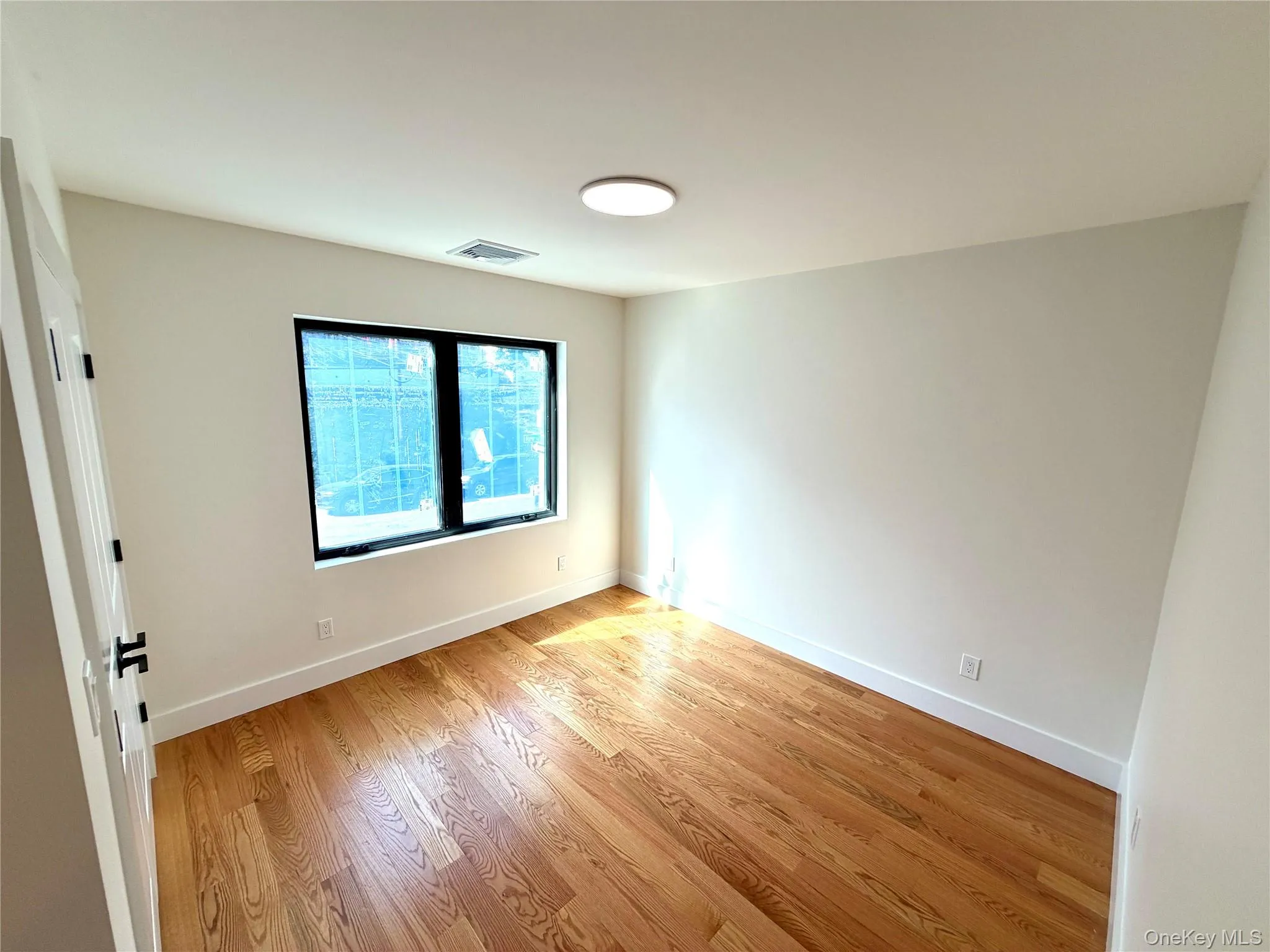 44 New Avenue, Yonkers, NY, 3 Bedroom Bedrooms, 5 Room Rooms,2 BathroomBathrooms,Residential Lease,For Rent,New,0,1053544 44 New Avenue, Yonkers, NY, 3 Bedroom Bedrooms, 5 Room Rooms,2 BathroomBathrooms,Residential Lease,For Rent,New,0,1053544