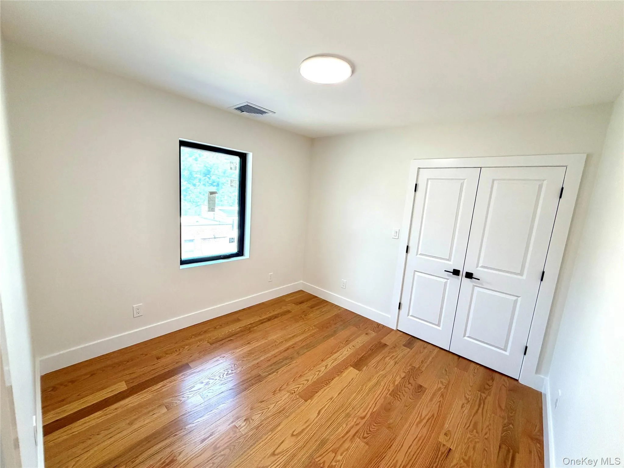 44 New Avenue, Yonkers, NY, 3 Bedroom Bedrooms, 5 Room Rooms,2 BathroomBathrooms,Residential Lease,For Rent,New,0,1053544 44 New Avenue, Yonkers, NY, 3 Bedroom Bedrooms, 5 Room Rooms,2 BathroomBathrooms,Residential Lease,For Rent,New,0,1053544