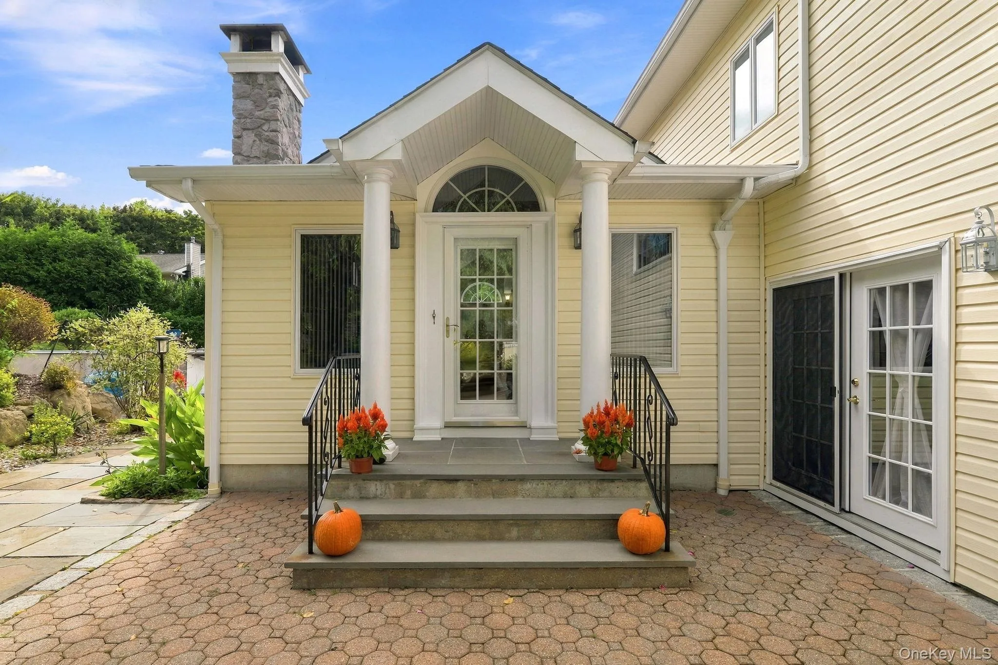 A beautifully appointed entrance creates an inviting transition into the kitchen. A beautifully appointed entrance creates an inviting transition into the kitchen.