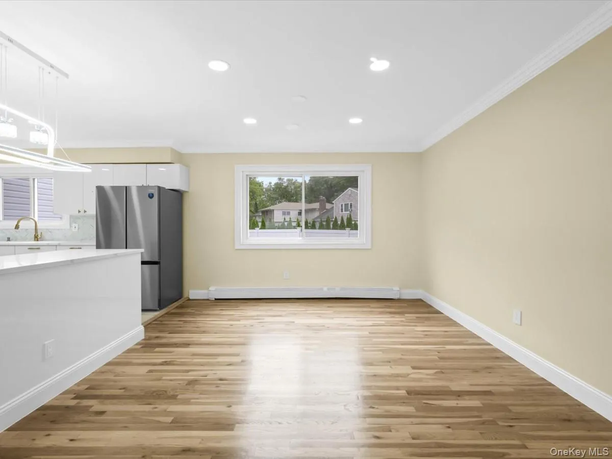 6 Shire Court, Huntington, NY, 4 Bedrooms Bedrooms, 8 Rooms Rooms,2 BathroomsBathrooms,Residential,For Rent,Shire,0,1053551 6 Shire Court, Huntington, NY, 4 Bedrooms Bedrooms, 8 Rooms Rooms,2 BathroomsBathrooms,Residential,For Rent,Shire,0,1053551