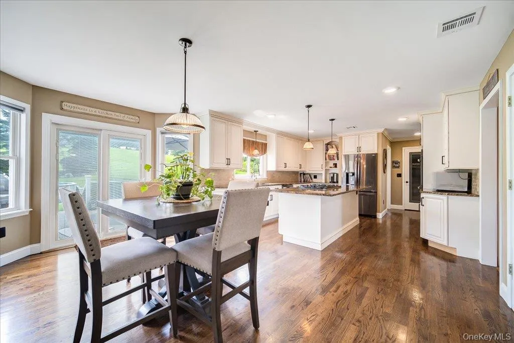 317 Arcadia Road, Goshen, NY, 4 Bedrooms Bedrooms, 7 Rooms Rooms,2 BathroomsBathrooms,Residential,For Rent,Arcadia,0,1053552 317 Arcadia Road, Goshen, NY, 4 Bedrooms Bedrooms, 7 Rooms Rooms,2 BathroomsBathrooms,Residential,For Rent,Arcadia,0,1053552
