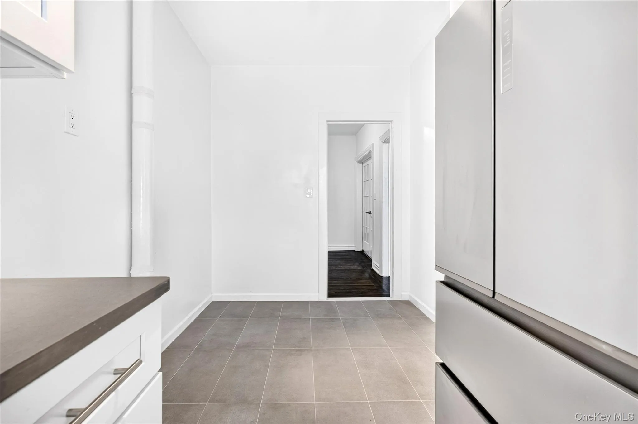 60 Broad Street, Mount Vernon, NY, 2 Bedrooms Bedrooms, 4 Rooms Rooms,1 BathroomBathrooms,Residential,For Rent,Broad,0,1053558 60 Broad Street, Mount Vernon, NY, 2 Bedrooms Bedrooms, 4 Rooms Rooms,1 BathroomBathrooms,Residential,For Rent,Broad,0,1053558