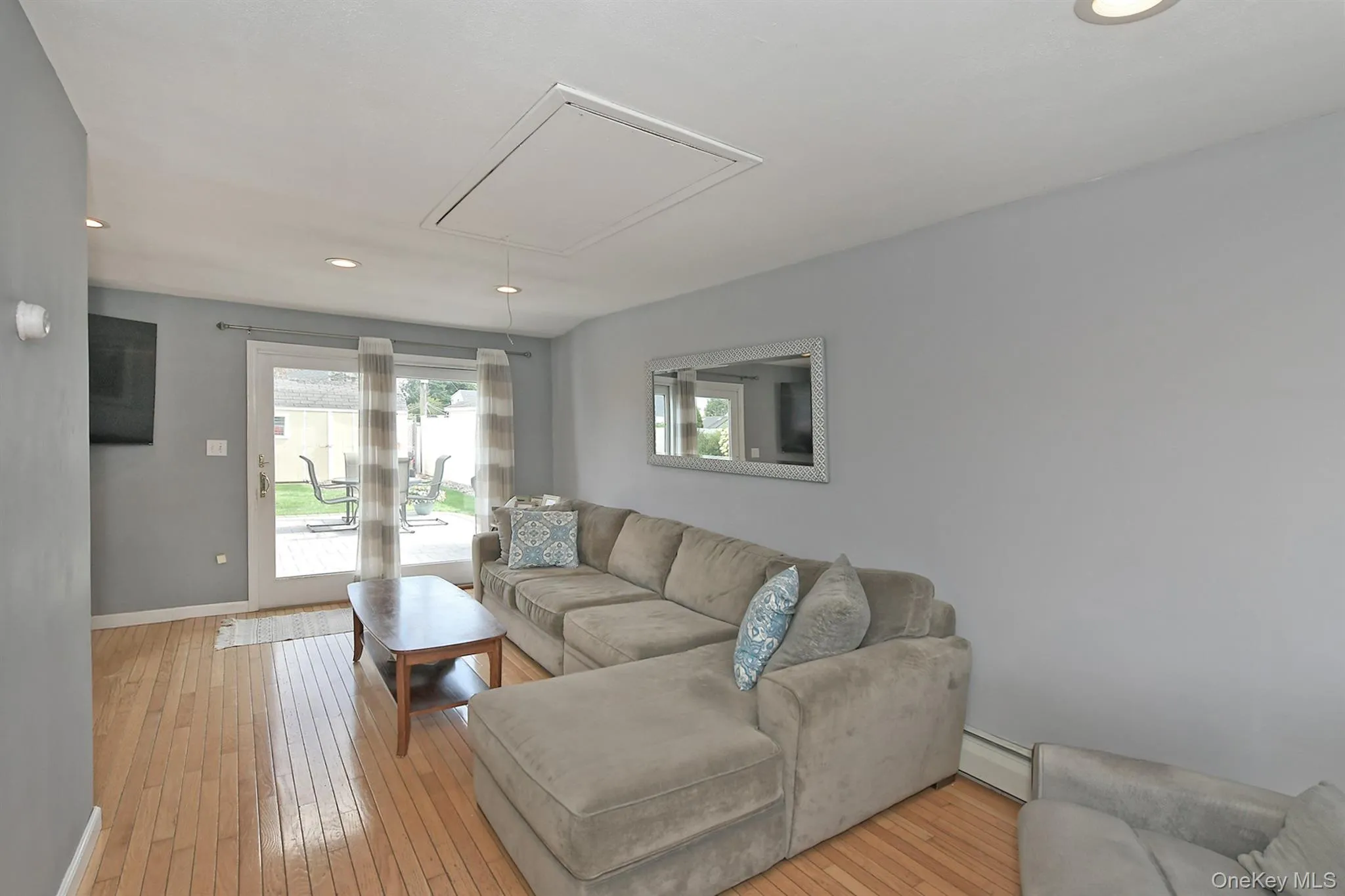67 Wolcott Road, Hempstead, NY, 4 Bedrooms Bedrooms, 6 Rooms Rooms,1 BathroomBathrooms,Residential,For Rent,Wolcott,0,1053559 67 Wolcott Road, Hempstead, NY, 4 Bedrooms Bedrooms, 6 Rooms Rooms,1 BathroomBathrooms,Residential,For Rent,Wolcott,0,1053559