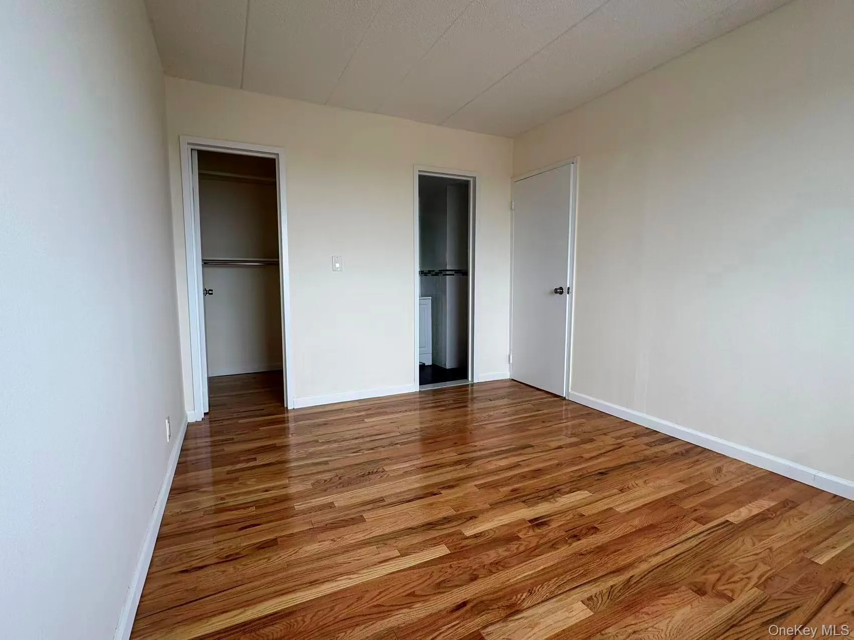 145-18 34th Ave, New York, NY, 2 Bedrooms Bedrooms, 6 Rooms Rooms,2 BathroomsBathrooms,Residential Lease,For Rent,34th Ave,0,1053564 145-18 34th Ave, New York, NY, 2 Bedrooms Bedrooms, 6 Rooms Rooms,2 BathroomsBathrooms,Residential Lease,For Rent,34th Ave,0,1053564