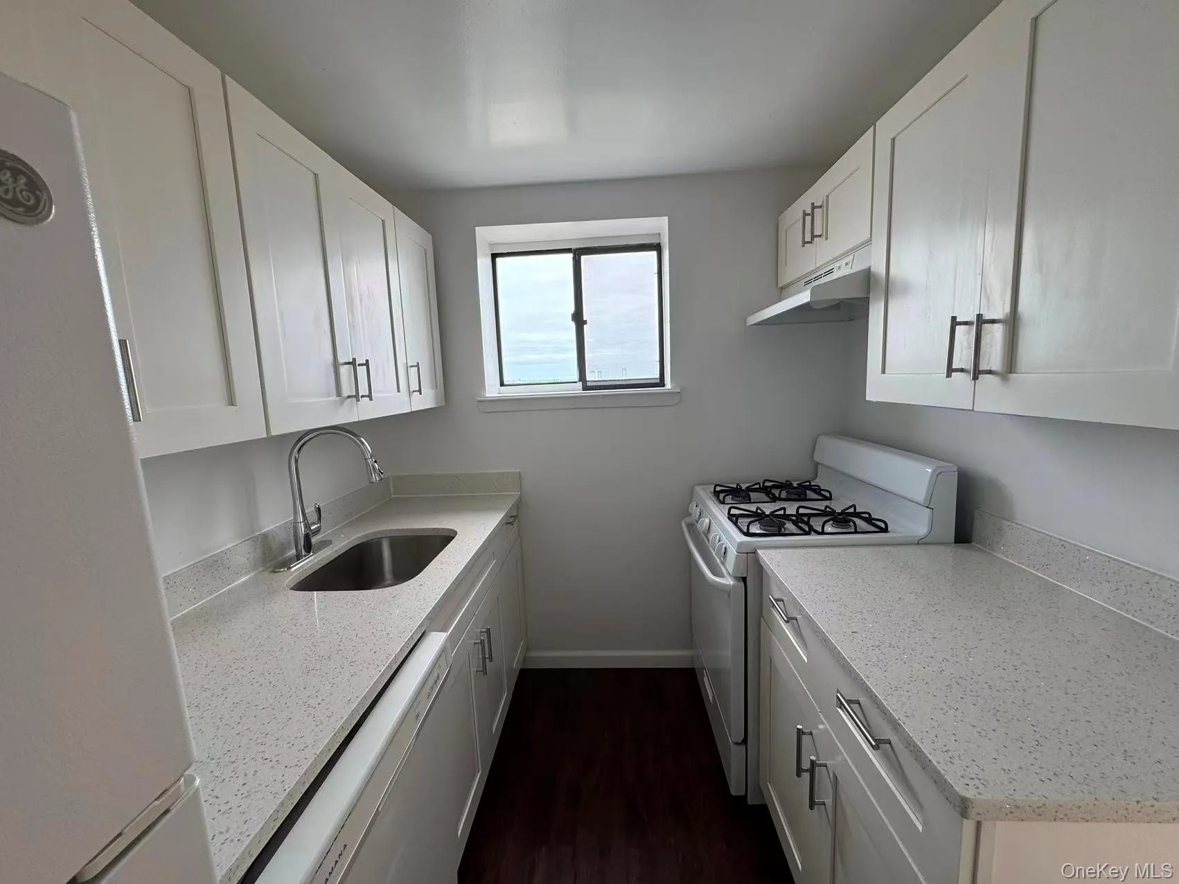 145-18 34th Ave, New York, NY, 2 Bedrooms Bedrooms, 6 Rooms Rooms,2 BathroomsBathrooms,Residential Lease,For Rent,34th Ave,0,1053564 145-18 34th Ave, New York, NY, 2 Bedrooms Bedrooms, 6 Rooms Rooms,2 BathroomsBathrooms,Residential Lease,For Rent,34th Ave,0,1053564