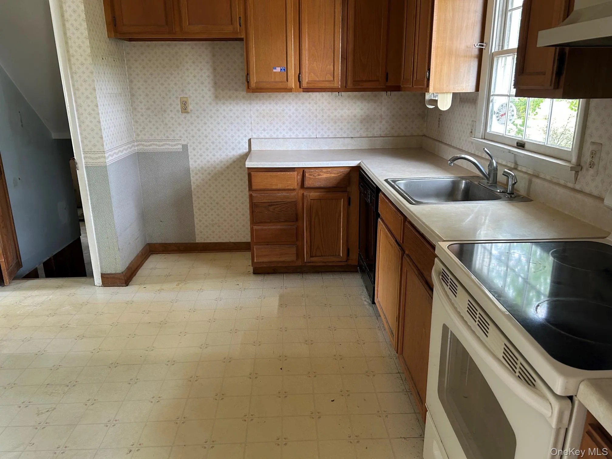 6 Pembroke Road, Blooming Grove, NY, 4 Bedrooms Bedrooms, 8 Rooms Rooms,2 BathroomsBathrooms,Residential,For Rent,Pembroke,0,1053568 6 Pembroke Road, Blooming Grove, NY, 4 Bedrooms Bedrooms, 8 Rooms Rooms,2 BathroomsBathrooms,Residential,For Rent,Pembroke,0,1053568