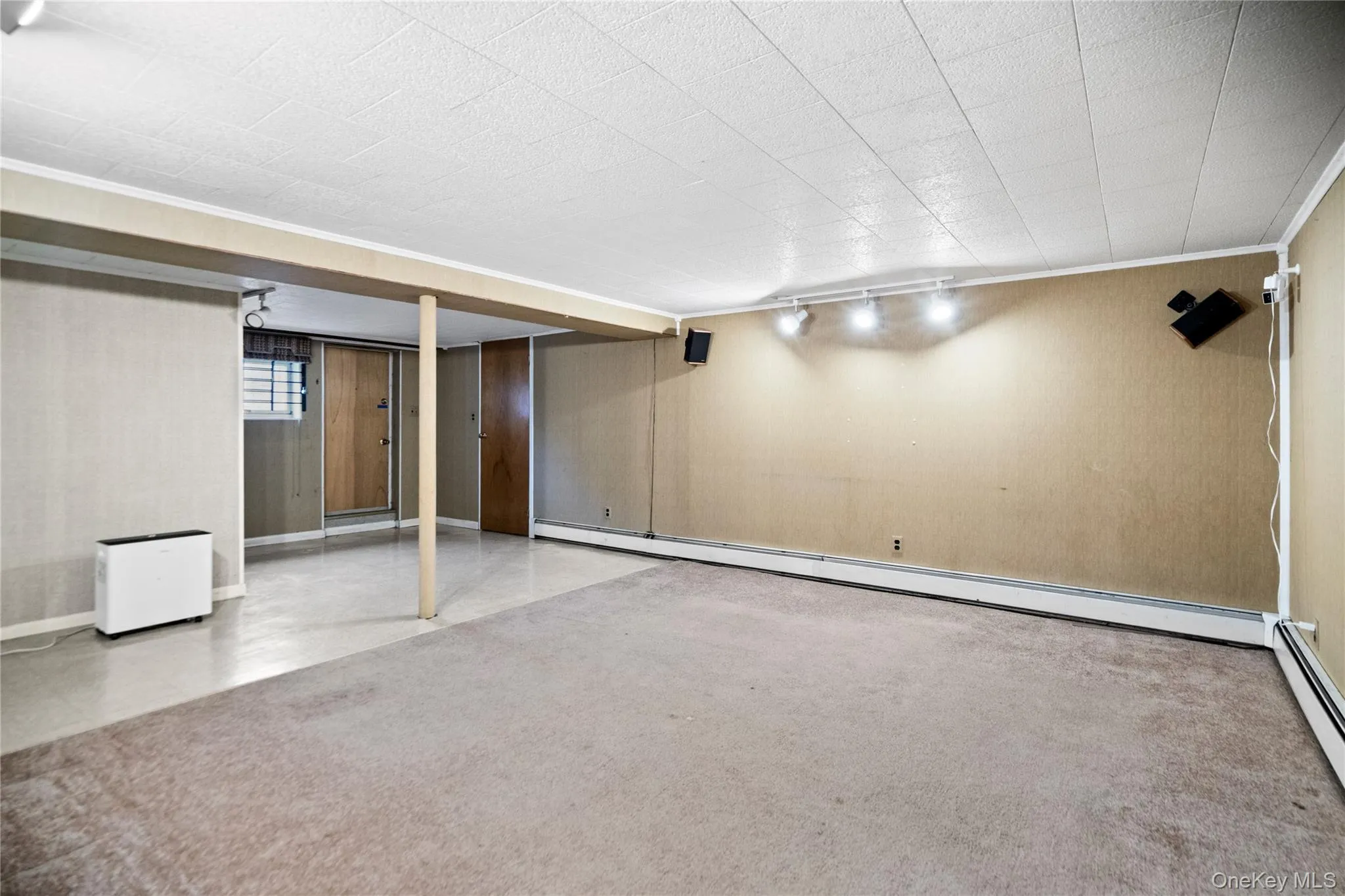 The full basement provides lots of open storage. The full basement provides lots of open storage.