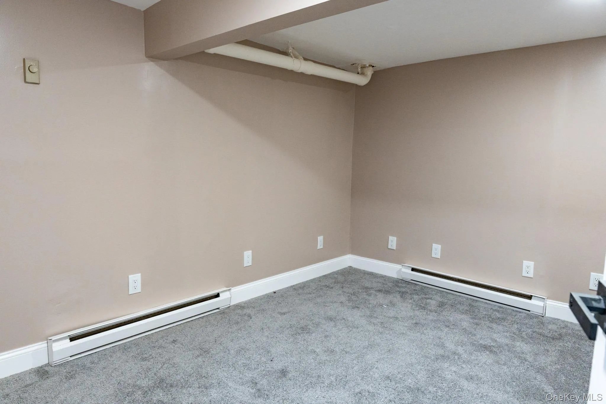 Basement room Basement room