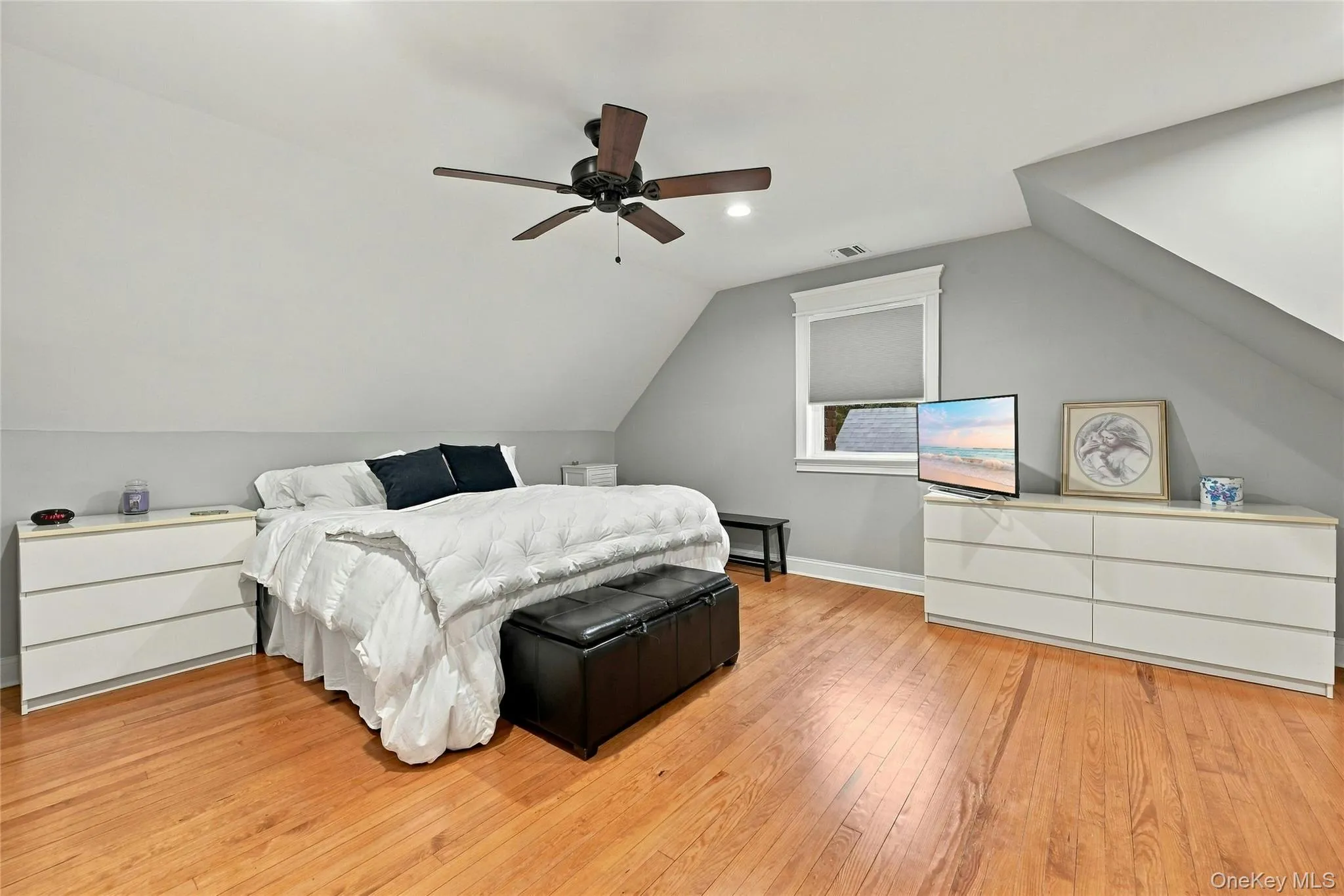 29 Harrison Drive, Huntington, NY, 4 Bedrooms Bedrooms, 7 Rooms Rooms,2 BathroomsBathrooms,Residential,For Rent,Harrison,0,1053578 29 Harrison Drive, Huntington, NY, 4 Bedrooms Bedrooms, 7 Rooms Rooms,2 BathroomsBathrooms,Residential,For Rent,Harrison,0,1053578