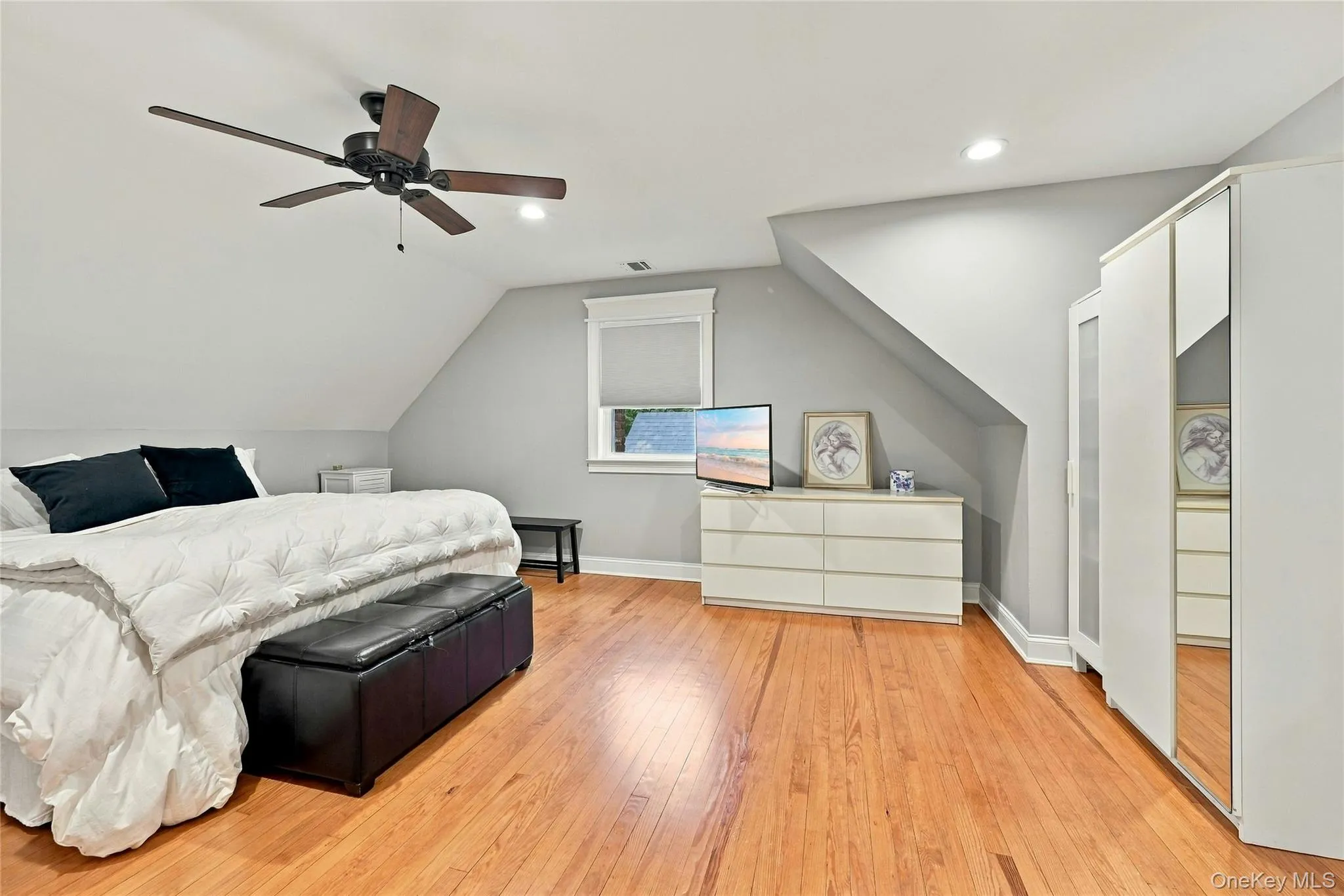 29 Harrison Drive, Huntington, NY, 4 Bedrooms Bedrooms, 7 Rooms Rooms,2 BathroomsBathrooms,Residential,For Rent,Harrison,0,1053578 29 Harrison Drive, Huntington, NY, 4 Bedrooms Bedrooms, 7 Rooms Rooms,2 BathroomsBathrooms,Residential,For Rent,Harrison,0,1053578
