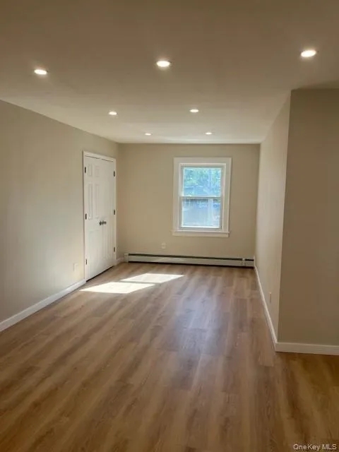 45-11 Little Neck Parkway, New York, NY, 2 Bedroom Bedrooms, 5 Room Rooms,1 BathroomBathrooms,Residential Lease,For Rent,Little Neck,0,1053582 45-11 Little Neck Parkway, New York, NY, 2 Bedroom Bedrooms, 5 Room Rooms,1 BathroomBathrooms,Residential Lease,For Rent,Little Neck,0,1053582
