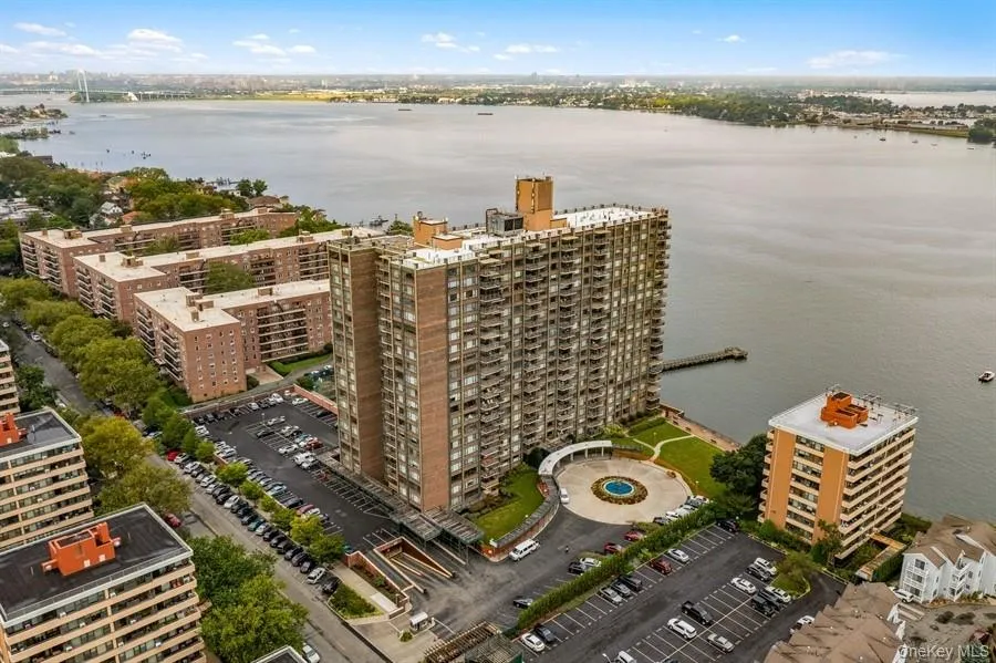 166-25 Powells Cove Boulevard, New York, NY, 3 Bedrooms Bedrooms, 6 Rooms Rooms,2 BathroomsBathrooms,Residential,For Rent,Powells Cove,0,1053583 166-25 Powells Cove Boulevard, New York, NY, 3 Bedrooms Bedrooms, 6 Rooms Rooms,2 BathroomsBathrooms,Residential,For Rent,Powells Cove,0,1053583