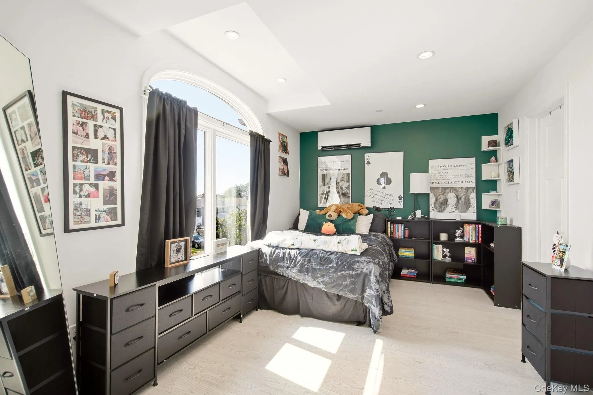 3rd floor bedroom 3rd floor bedroom