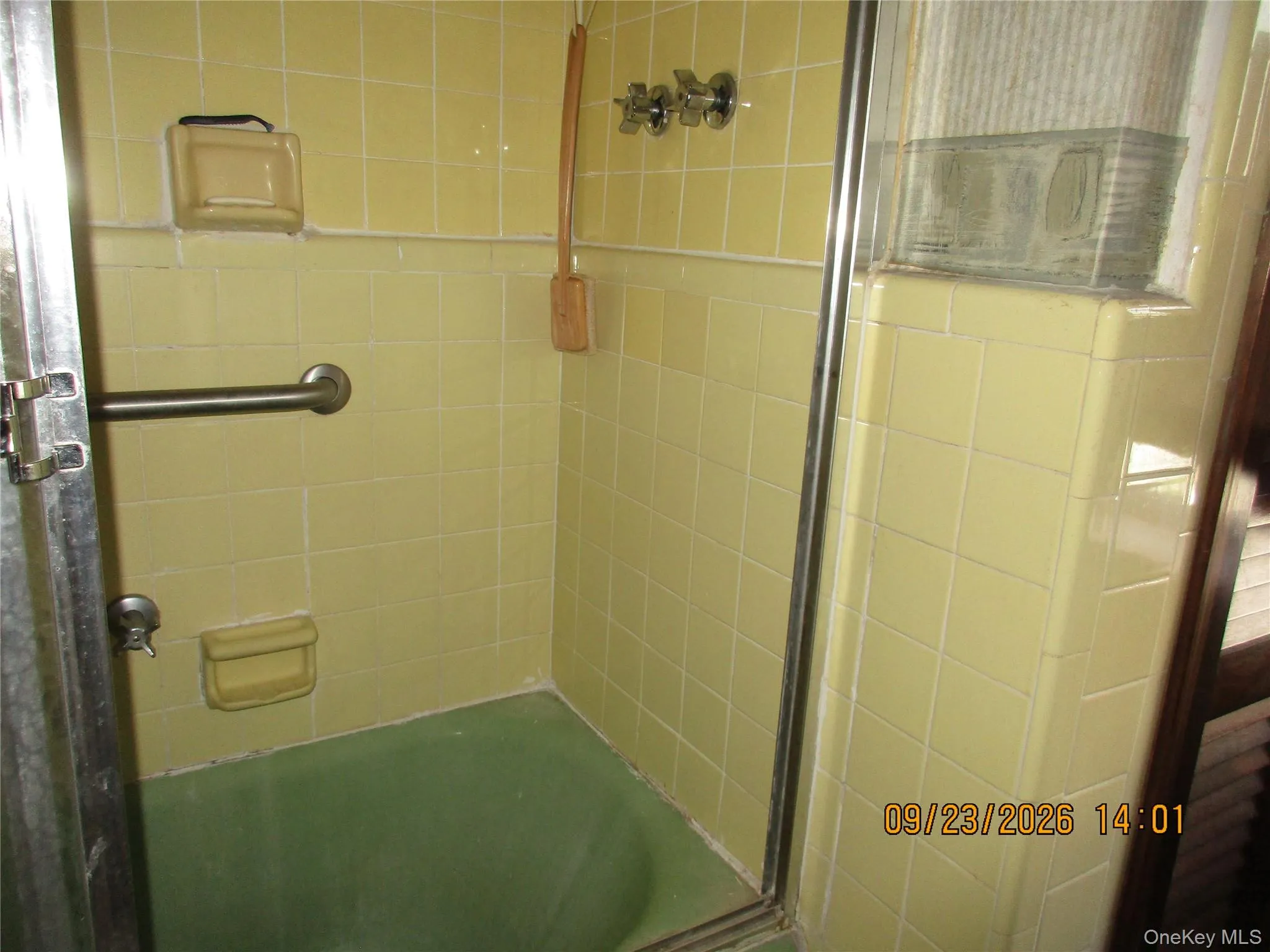 82-51 penelope Avenue, New York, NY, 3 Bedrooms Bedrooms, 6 Rooms Rooms,1 BathroomBathrooms,Residential,For Rent,penelope,0,1053588 82-51 penelope Avenue, New York, NY, 3 Bedrooms Bedrooms, 6 Rooms Rooms,1 BathroomBathrooms,Residential,For Rent,penelope,0,1053588