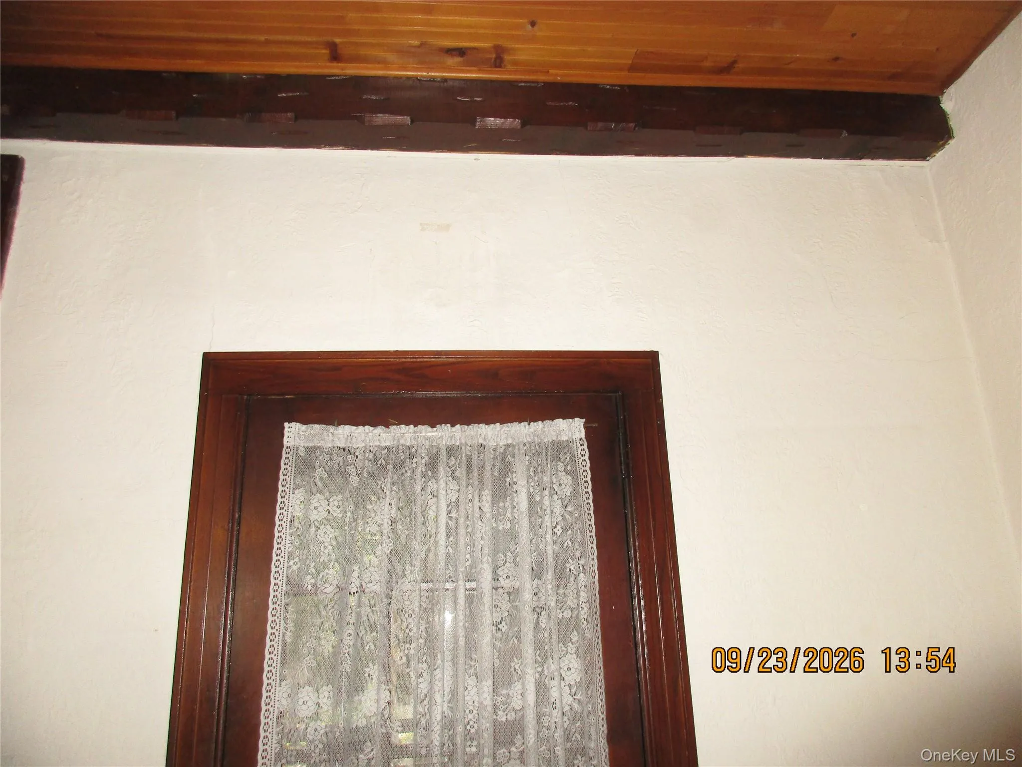 82-51 penelope Avenue, New York, NY, 3 Bedrooms Bedrooms, 6 Rooms Rooms,1 BathroomBathrooms,Residential,For Rent,penelope,0,1053588 82-51 penelope Avenue, New York, NY, 3 Bedrooms Bedrooms, 6 Rooms Rooms,1 BathroomBathrooms,Residential,For Rent,penelope,0,1053588