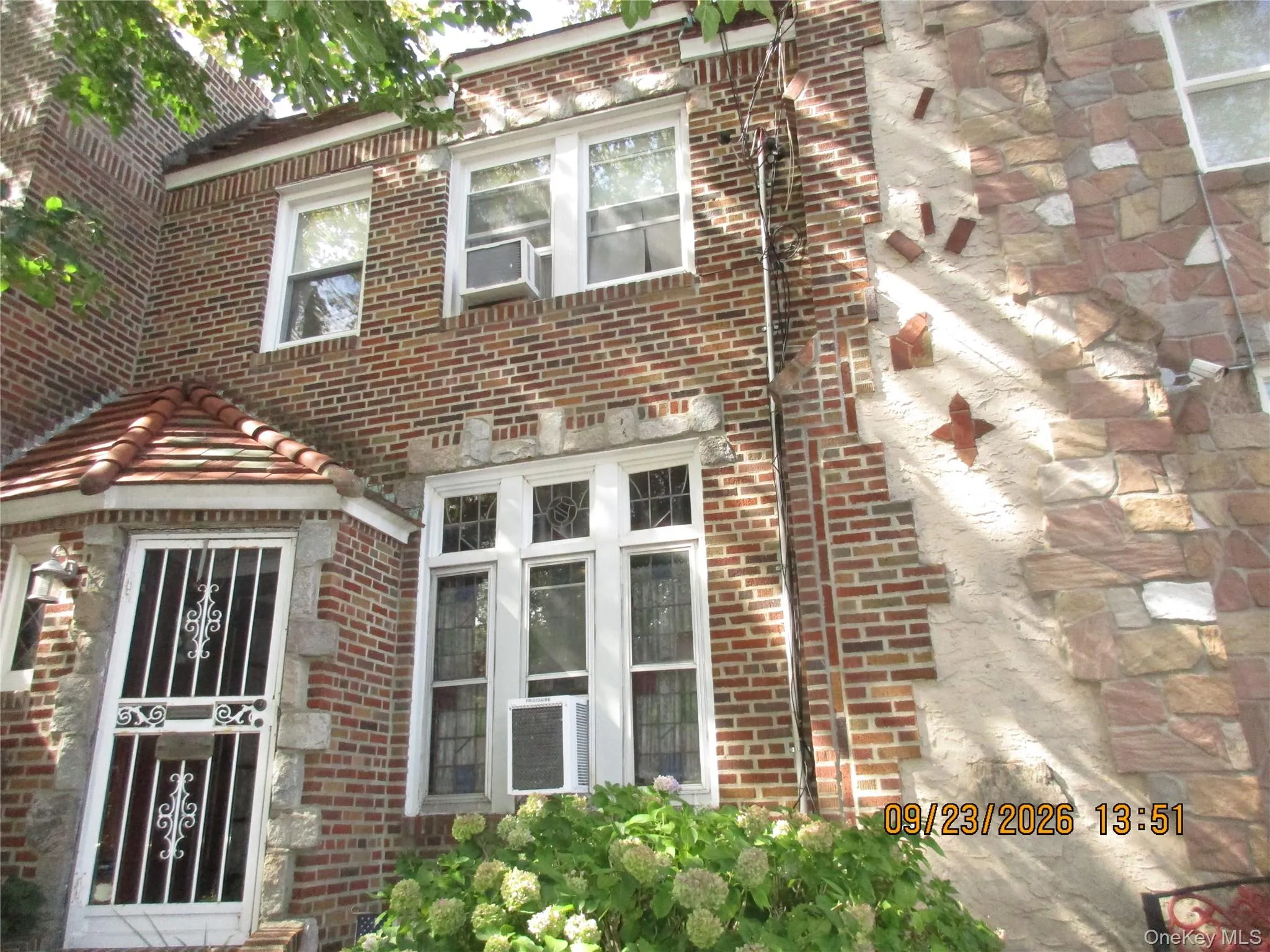 82-51 penelope Avenue, New York, NY, 3 Bedrooms Bedrooms, 6 Rooms Rooms,1 BathroomBathrooms,Residential,For Rent,penelope,0,1053588 82-51 penelope Avenue, New York, NY, 3 Bedrooms Bedrooms, 6 Rooms Rooms,1 BathroomBathrooms,Residential,For Rent,penelope,0,1053588