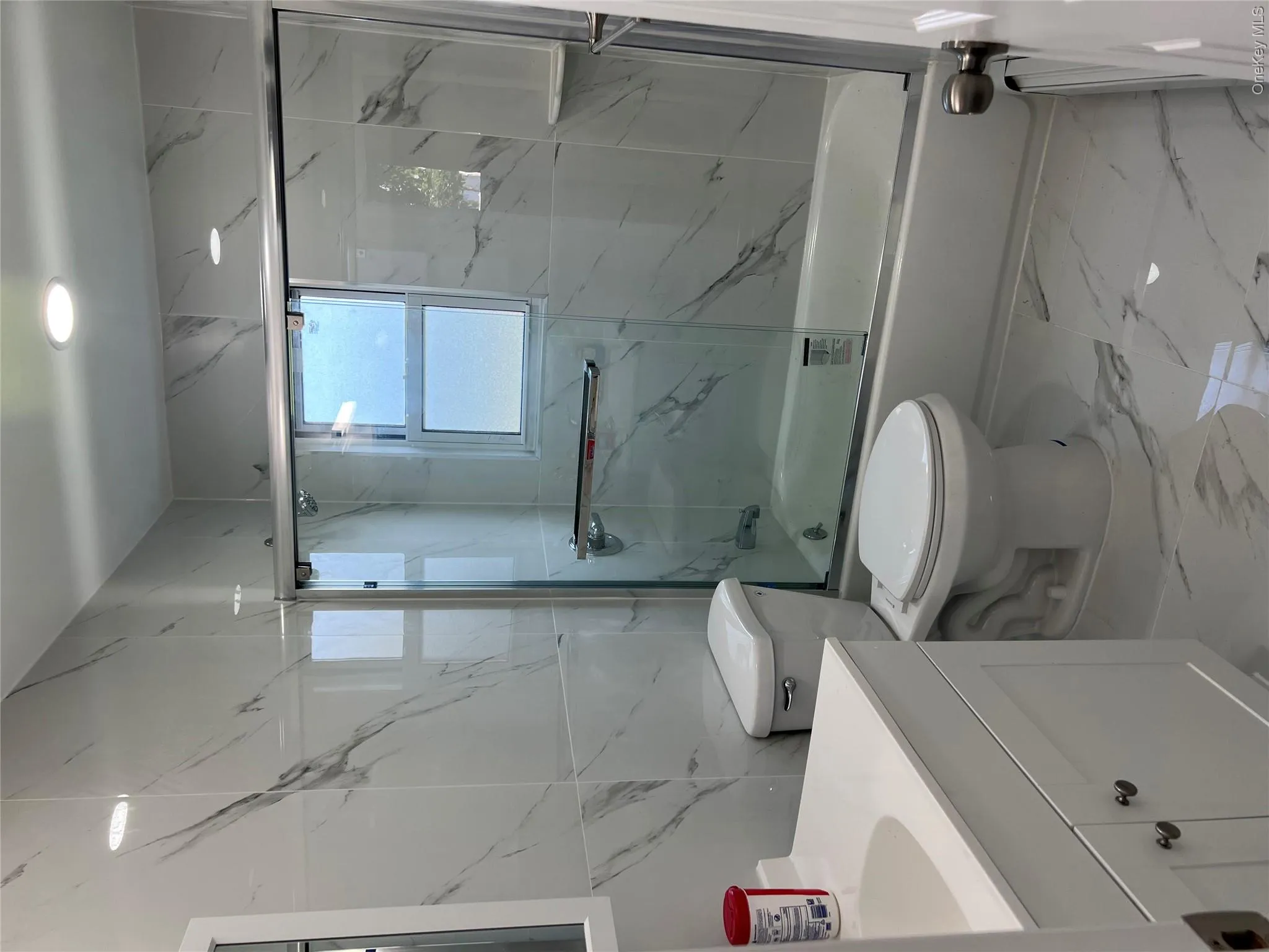 846 Conklin Street, Babylon, NY, 3 Bedrooms Bedrooms, 5 Rooms Rooms,1 BathroomBathrooms,Residential Lease,For Rent,Conklin,0,1053590 846 Conklin Street, Babylon, NY, 3 Bedrooms Bedrooms, 5 Rooms Rooms,1 BathroomBathrooms,Residential Lease,For Rent,Conklin,0,1053590