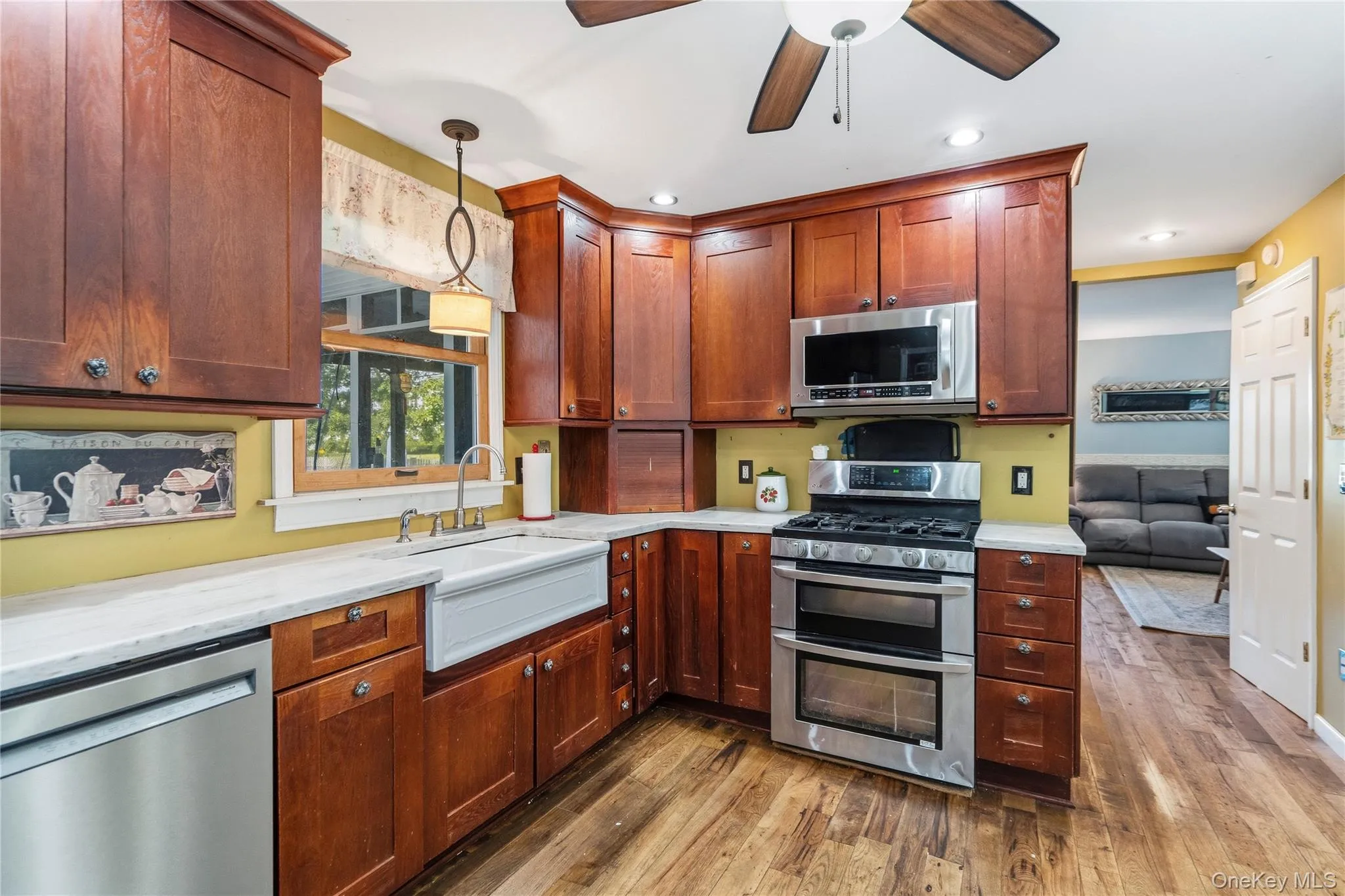 84 Tower Street, Islip, NY, 4 Bedrooms Bedrooms, 11 Rooms Rooms,3 BathroomsBathrooms,Residential,For Rent,Tower,0,1053591 84 Tower Street, Islip, NY, 4 Bedrooms Bedrooms, 11 Rooms Rooms,3 BathroomsBathrooms,Residential,For Rent,Tower,0,1053591