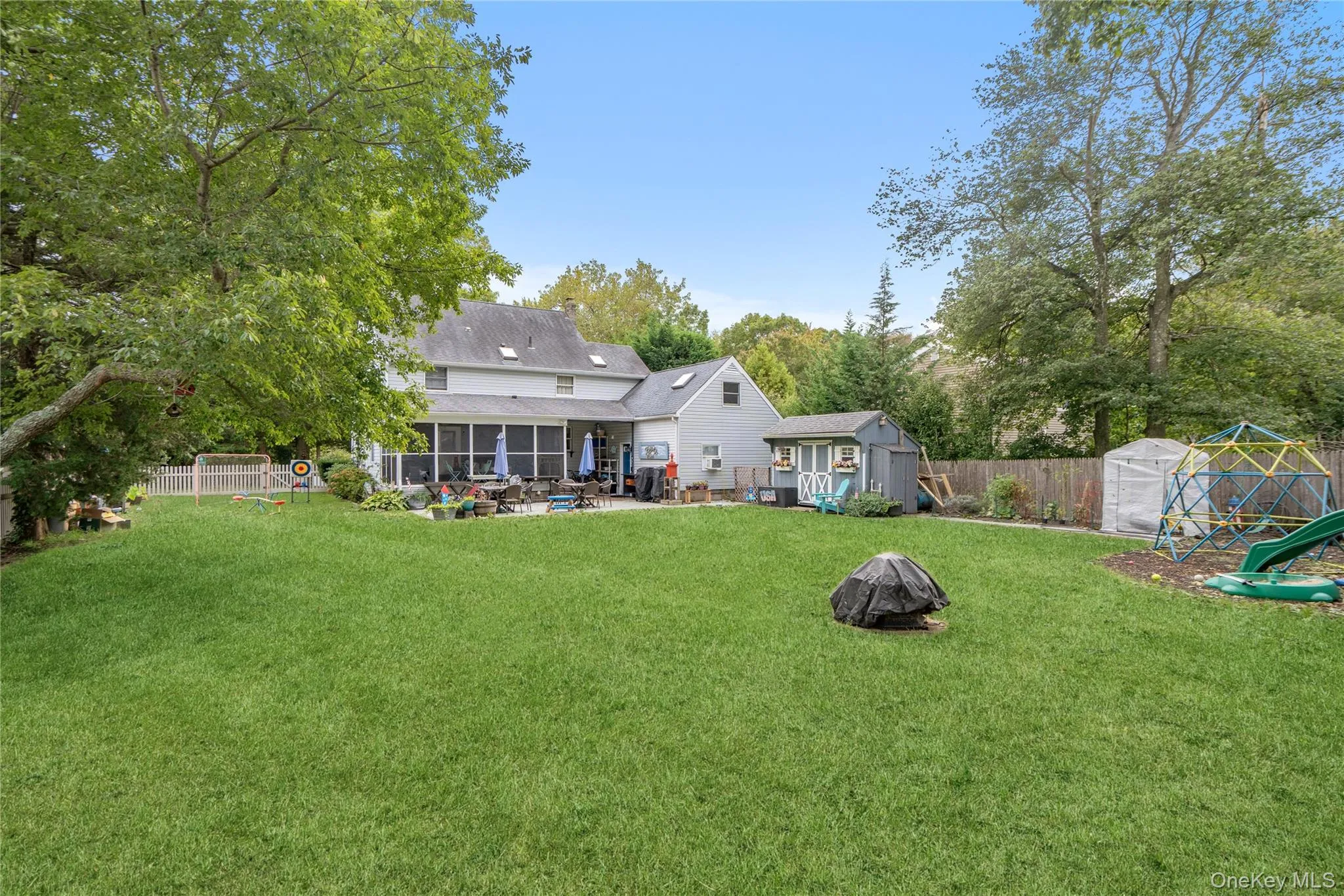 84 Tower Street, Islip, NY, 4 Bedrooms Bedrooms, 11 Rooms Rooms,3 BathroomsBathrooms,Residential,For Rent,Tower,0,1053591 84 Tower Street, Islip, NY, 4 Bedrooms Bedrooms, 11 Rooms Rooms,3 BathroomsBathrooms,Residential,For Rent,Tower,0,1053591
