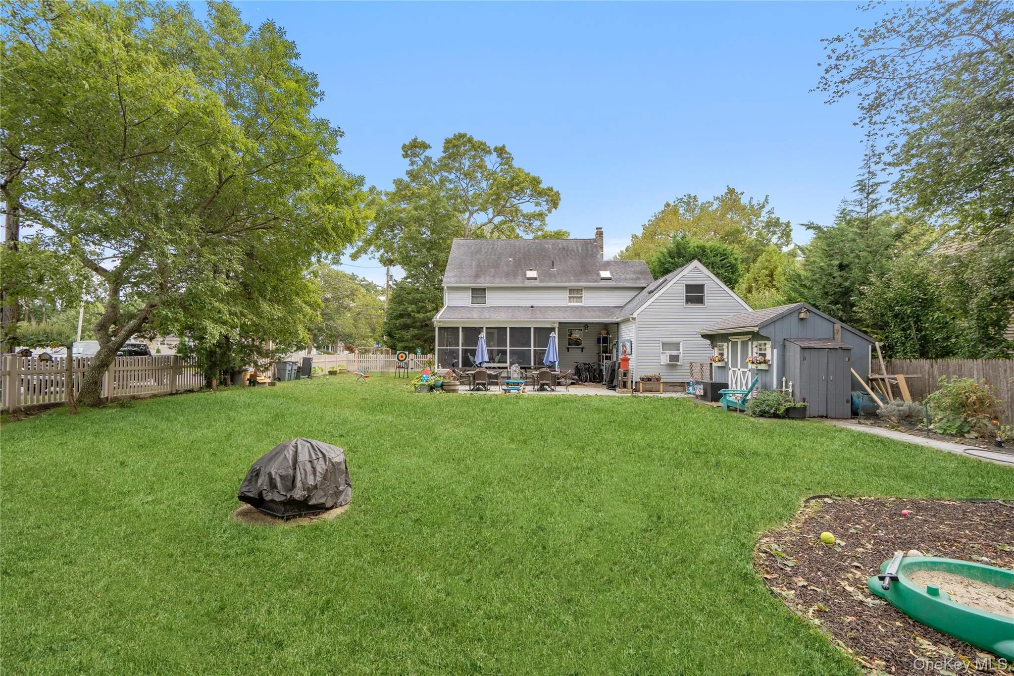 84 Tower Street, Islip, NY, 4 Bedrooms Bedrooms, 11 Rooms Rooms,3 BathroomsBathrooms,Residential,For Rent,Tower,0,1053591 84 Tower Street, Islip, NY, 4 Bedrooms Bedrooms, 11 Rooms Rooms,3 BathroomsBathrooms,Residential,For Rent,Tower,0,1053591