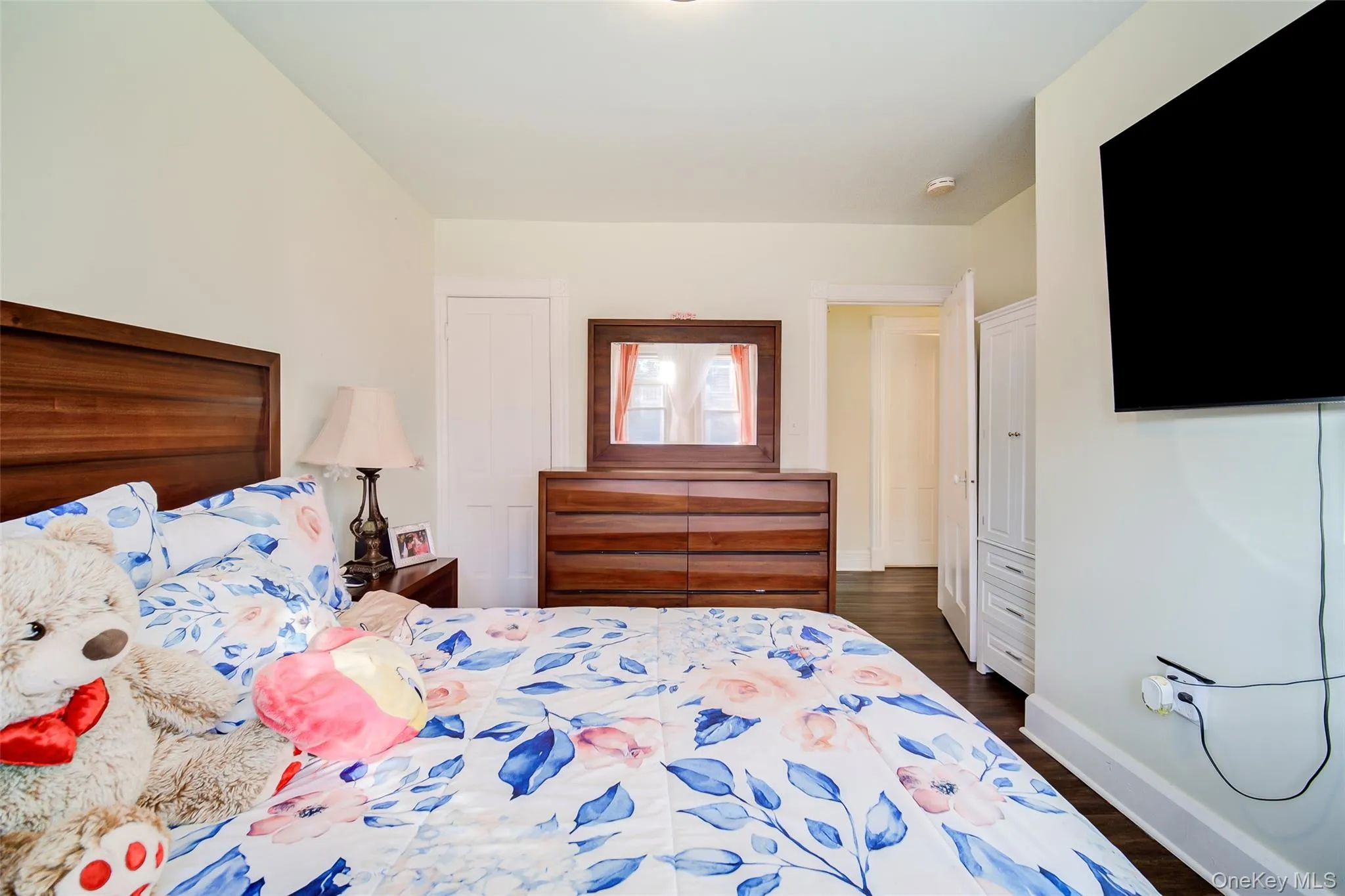 18 Harrison Street, Poughkeepsie, NY, 3 Bedrooms Bedrooms, 6 Rooms Rooms,1 BathroomBathrooms,Residential,For Rent,Harrison,0,1053592 18 Harrison Street, Poughkeepsie, NY, 3 Bedrooms Bedrooms, 6 Rooms Rooms,1 BathroomBathrooms,Residential,For Rent,Harrison,0,1053592