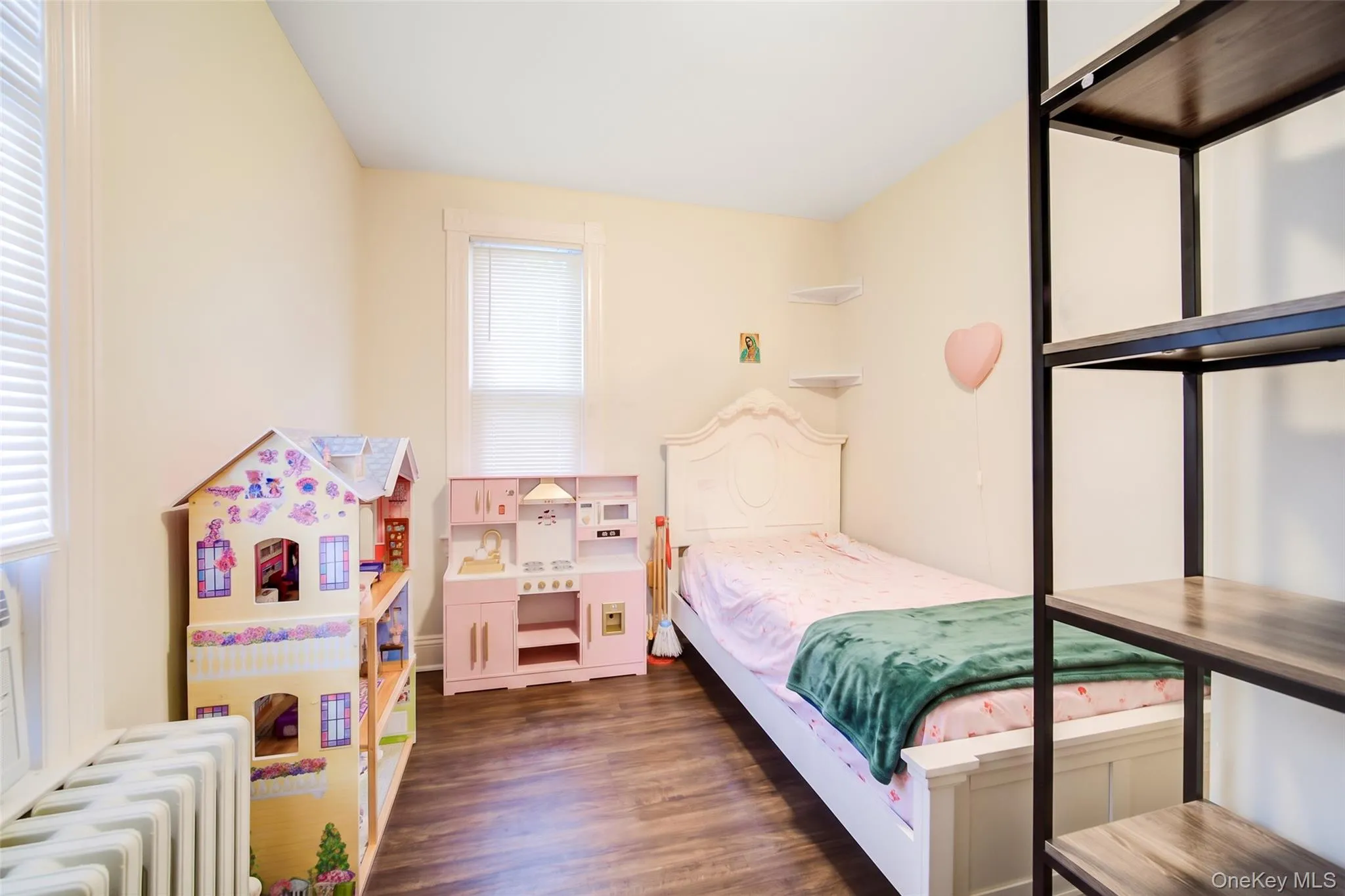18 Harrison Street, Poughkeepsie, NY, 3 Bedrooms Bedrooms, 6 Rooms Rooms,1 BathroomBathrooms,Residential,For Rent,Harrison,0,1053592 18 Harrison Street, Poughkeepsie, NY, 3 Bedrooms Bedrooms, 6 Rooms Rooms,1 BathroomBathrooms,Residential,For Rent,Harrison,0,1053592