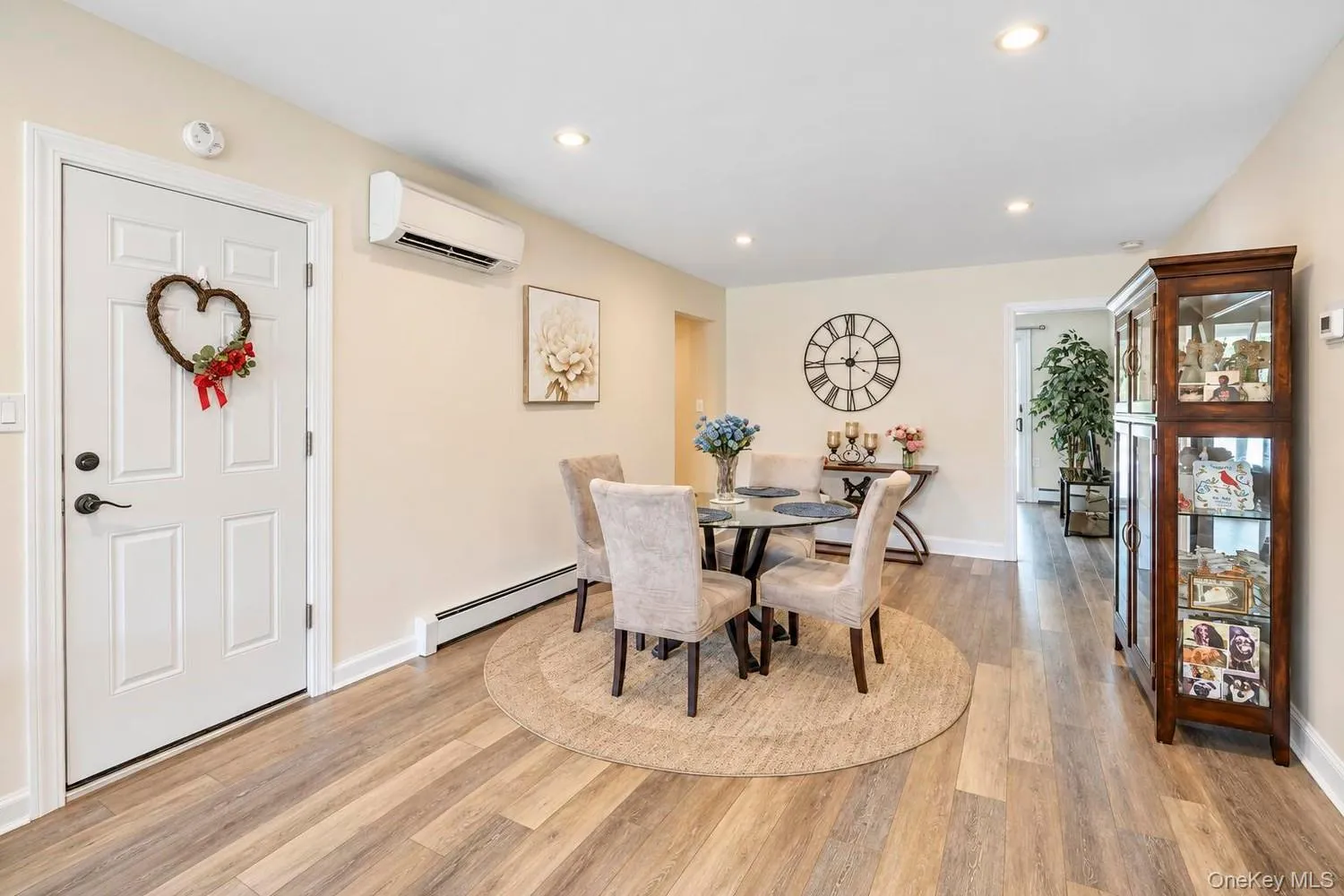 175 Stuyvesant Road, Islip, NY, 6 Bedrooms Bedrooms, 9 Rooms Rooms,3 BathroomsBathrooms,Residential,For Rent,Stuyvesant,0,1053595 175 Stuyvesant Road, Islip, NY, 6 Bedrooms Bedrooms, 9 Rooms Rooms,3 BathroomsBathrooms,Residential,For Rent,Stuyvesant,0,1053595
