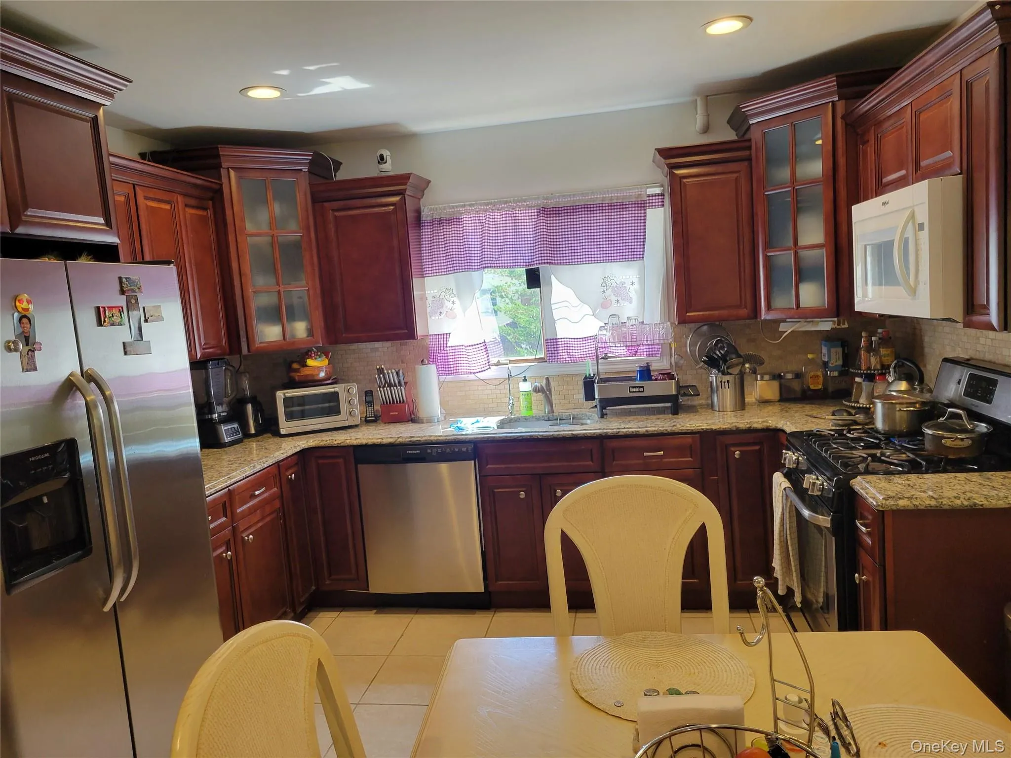 1053 Martinstein Avenue, Islip, NY, 4 Bedrooms Bedrooms, 7 Rooms Rooms,3 BathroomsBathrooms,Residential,For Rent,Martinstein,0,1053596 1053 Martinstein Avenue, Islip, NY, 4 Bedrooms Bedrooms, 7 Rooms Rooms,3 BathroomsBathrooms,Residential,For Rent,Martinstein,0,1053596